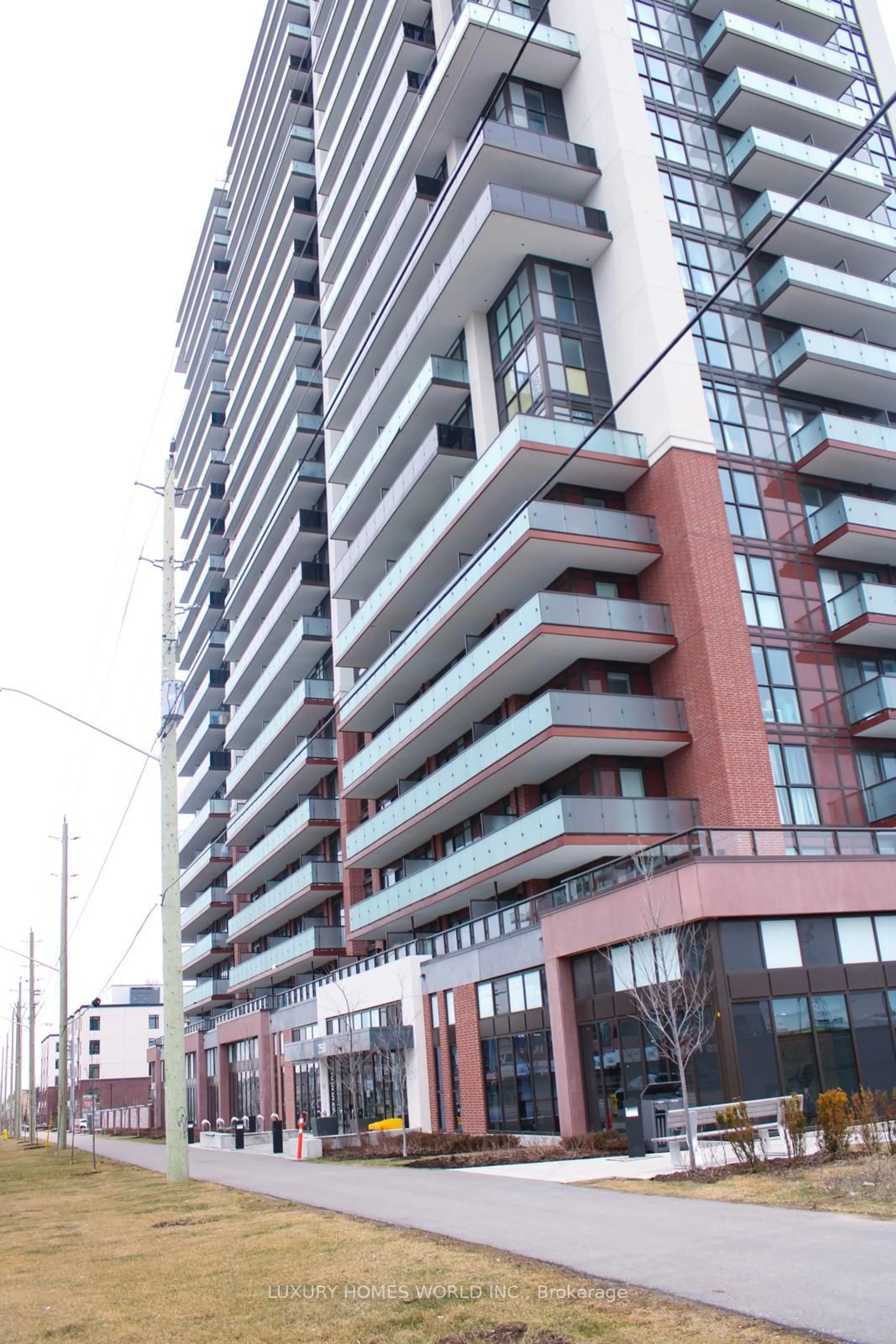 A pic from exterior of the house or condo for 2550 Simcoe St #2021, Oshawa Ontario L1L 0R5