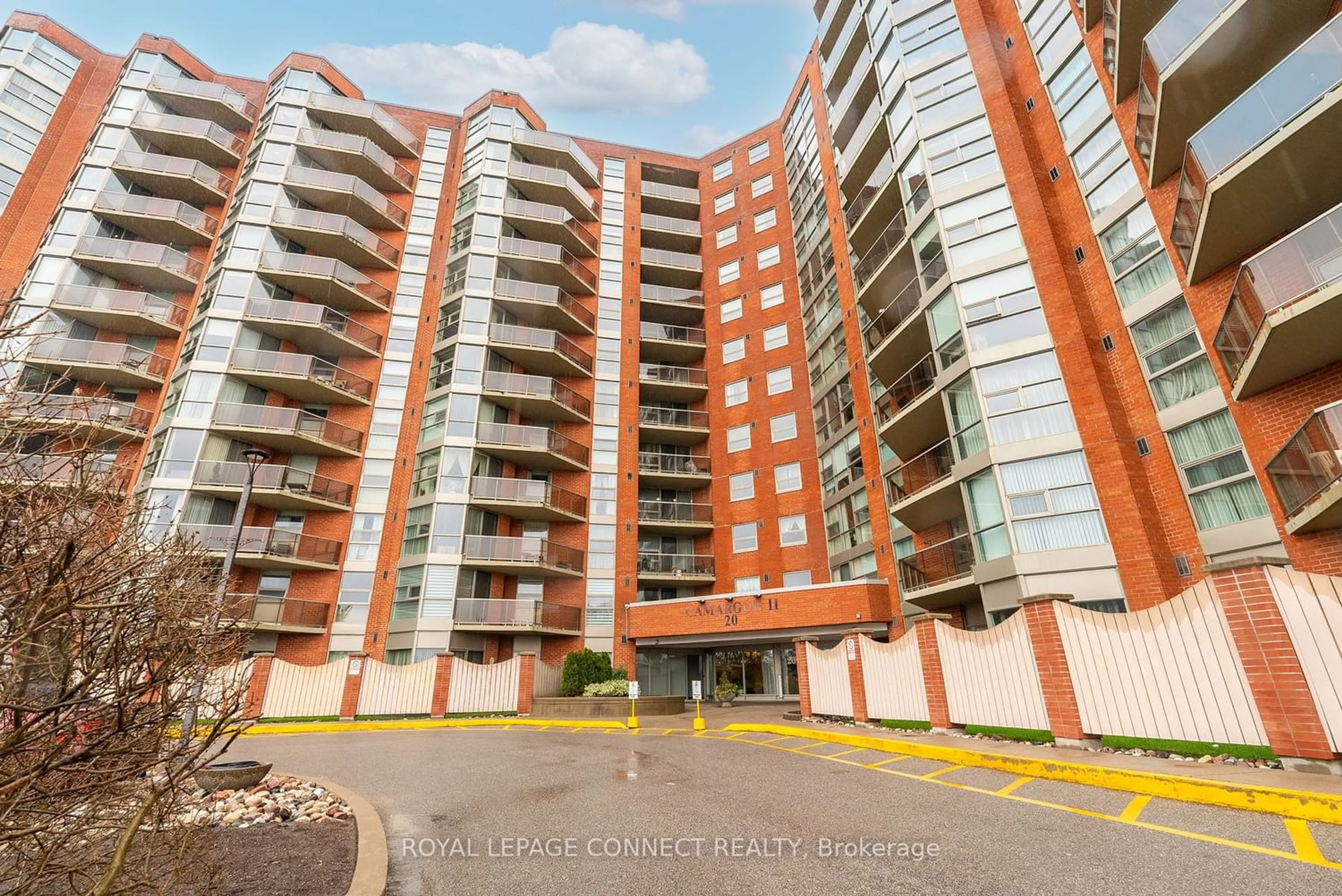A pic from exterior of the house or condo for 20 Dean Park Rd #516, Toronto Ontario M1B 3G9