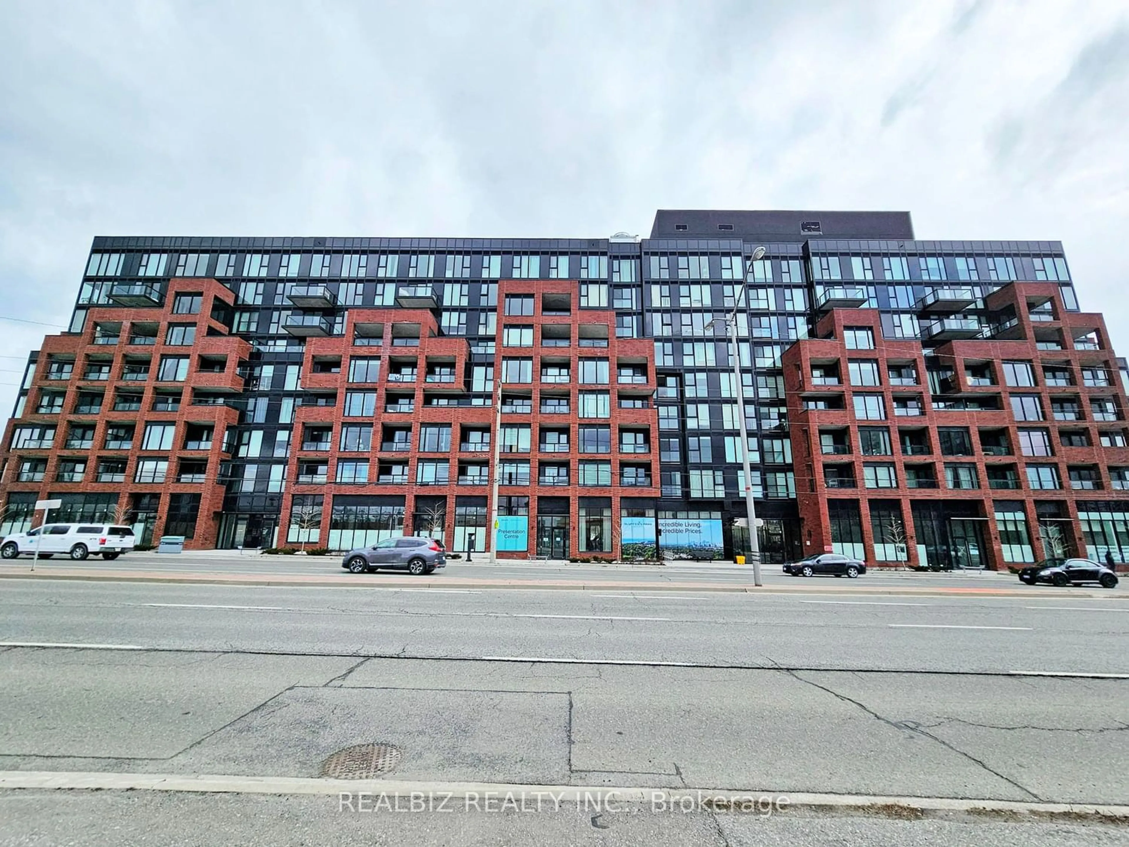 A pic from exterior of the house or condo for 2799 Kingston Rd #710, Toronto Ontario M1M 0E3