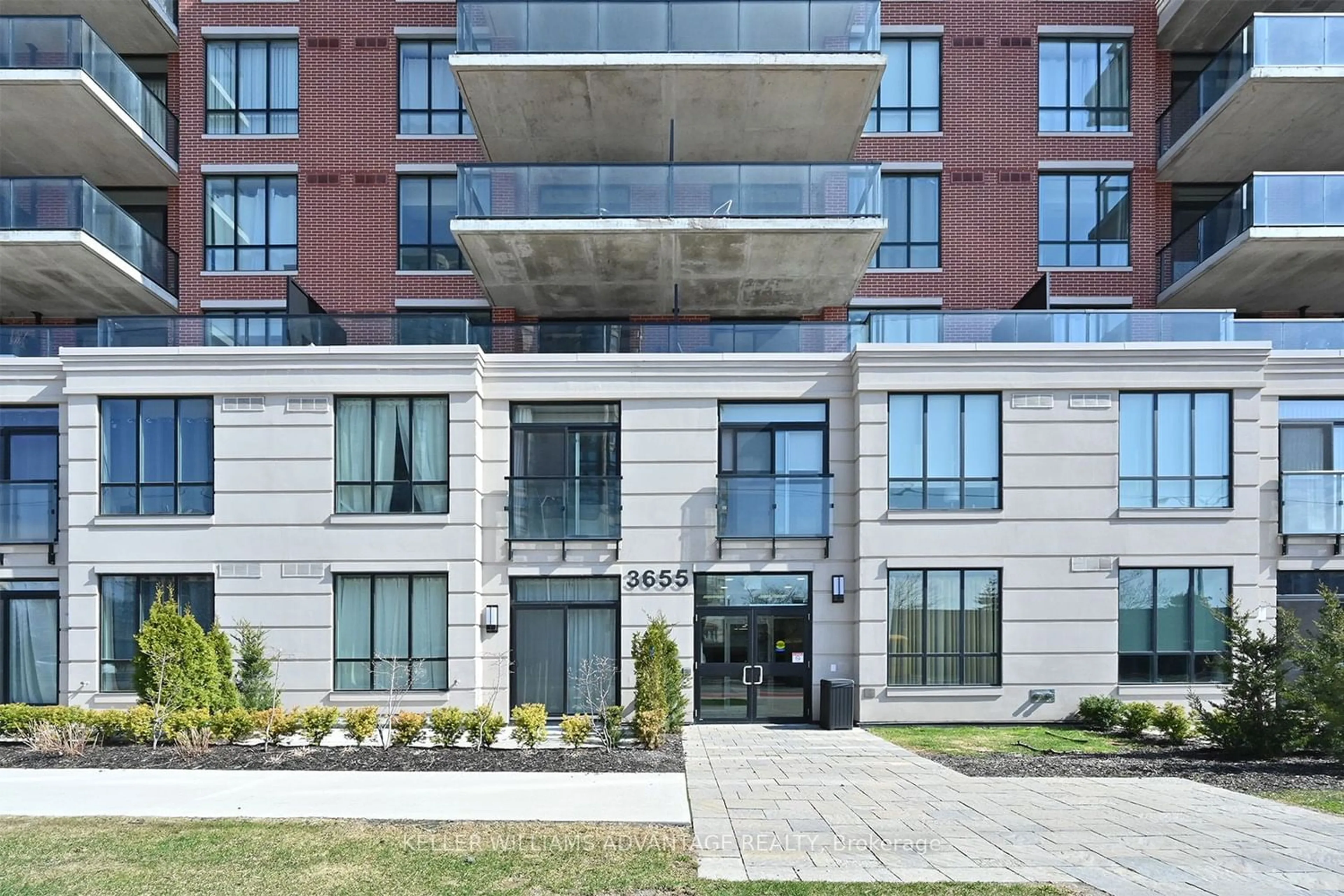 A pic from exterior of the house or condo for 3655 Kingston Rd #501, Toronto Ontario M1M 1S2