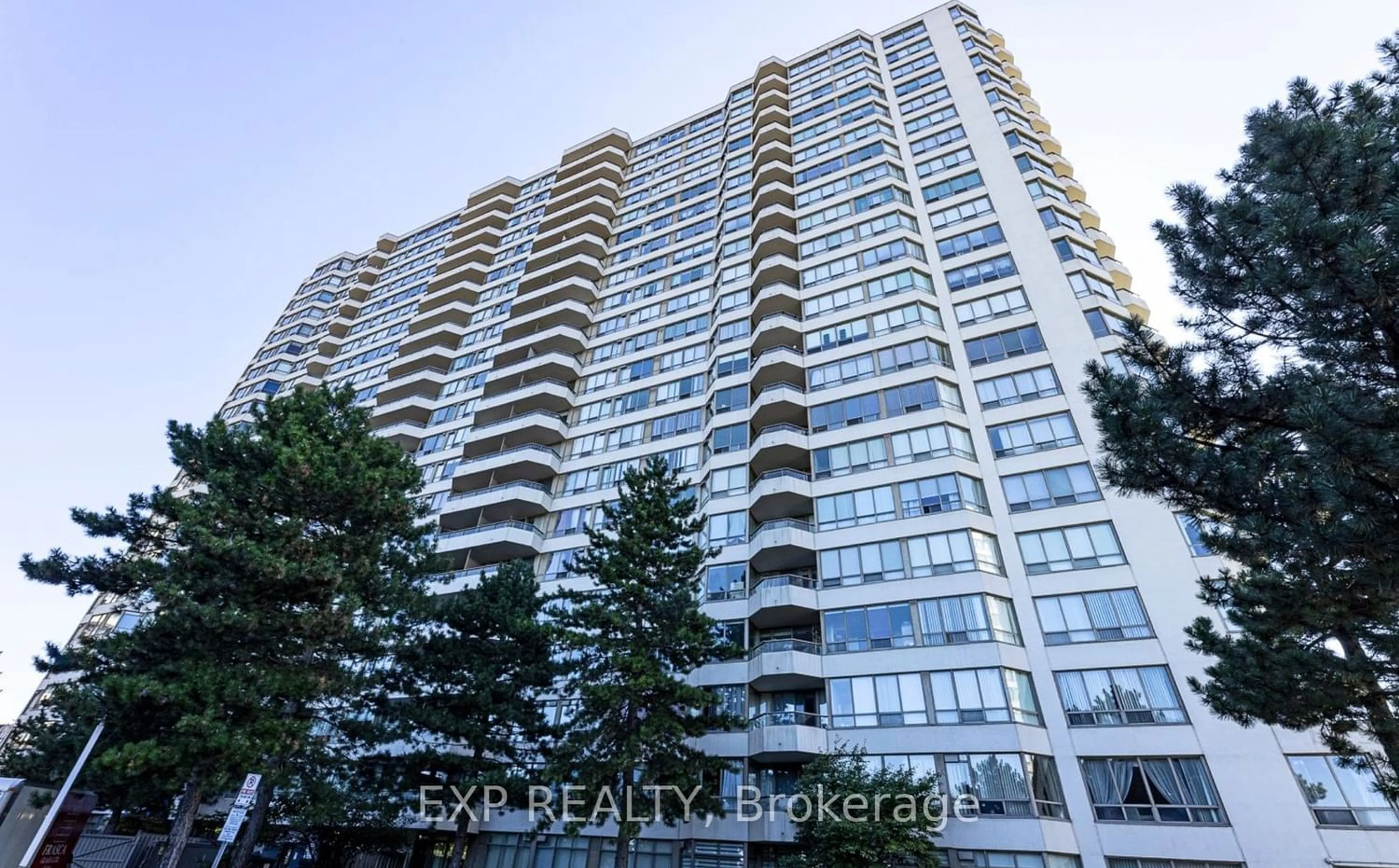 A pic from exterior of the house or condo for 3 Greystone Walk Dr #733, Toronto Ontario M1K 5J4