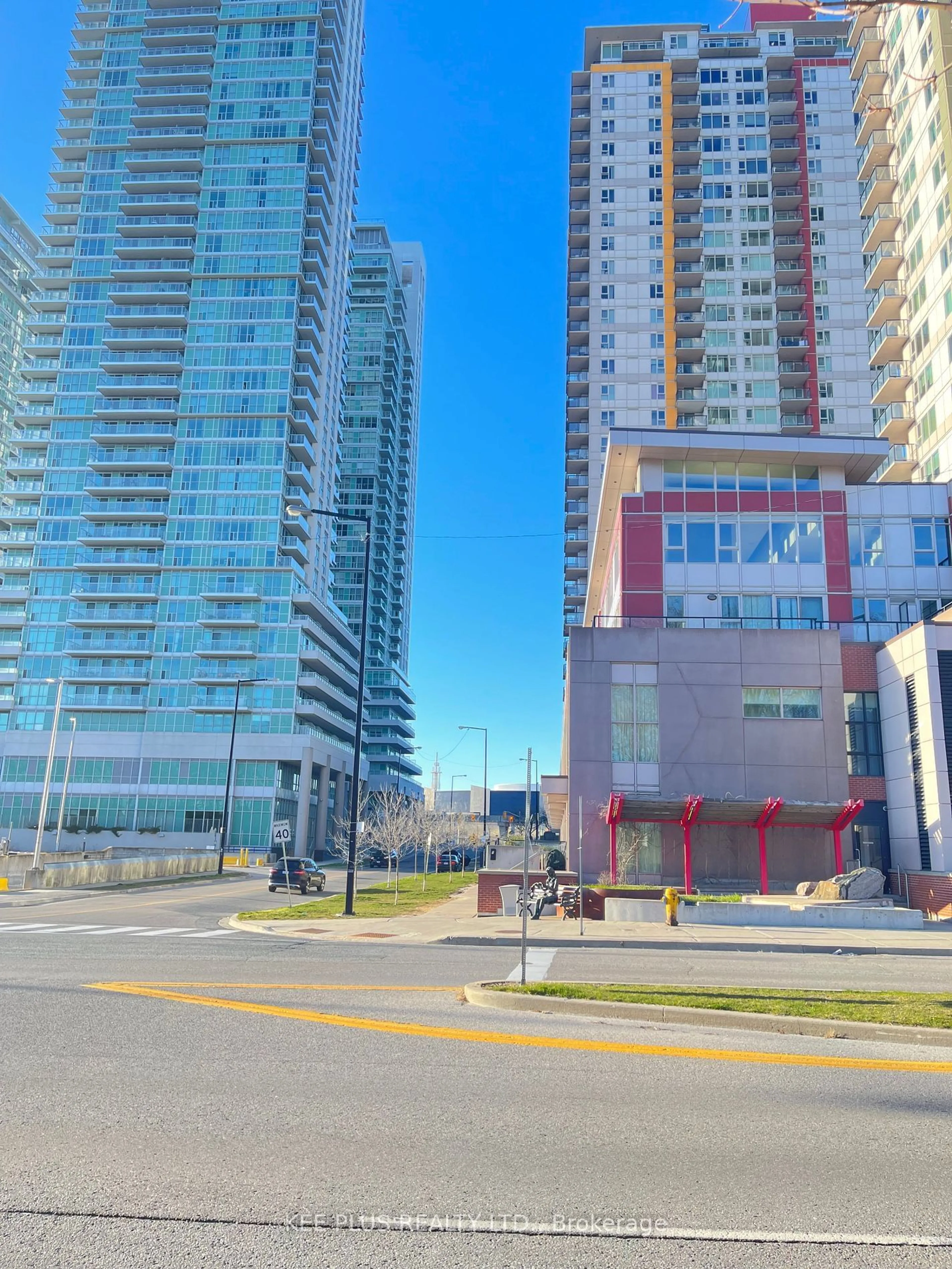 A pic from exterior of the house or condo for 190 Borough Dr #302, Toronto Ontario M1P 0B6