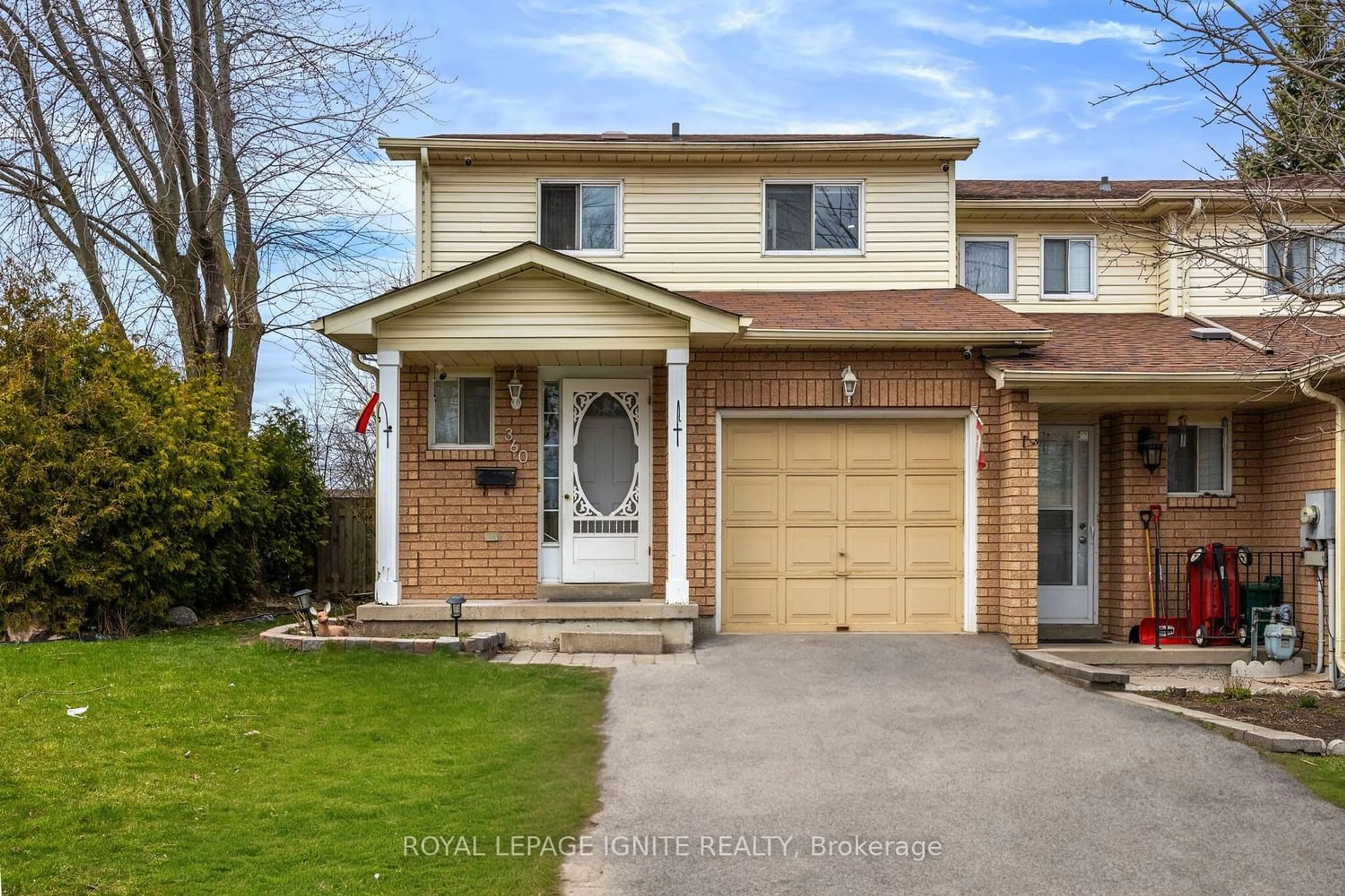 Frontside or backside of a home for 360 Eulalie Ave, Oshawa Ontario L1H 8T3