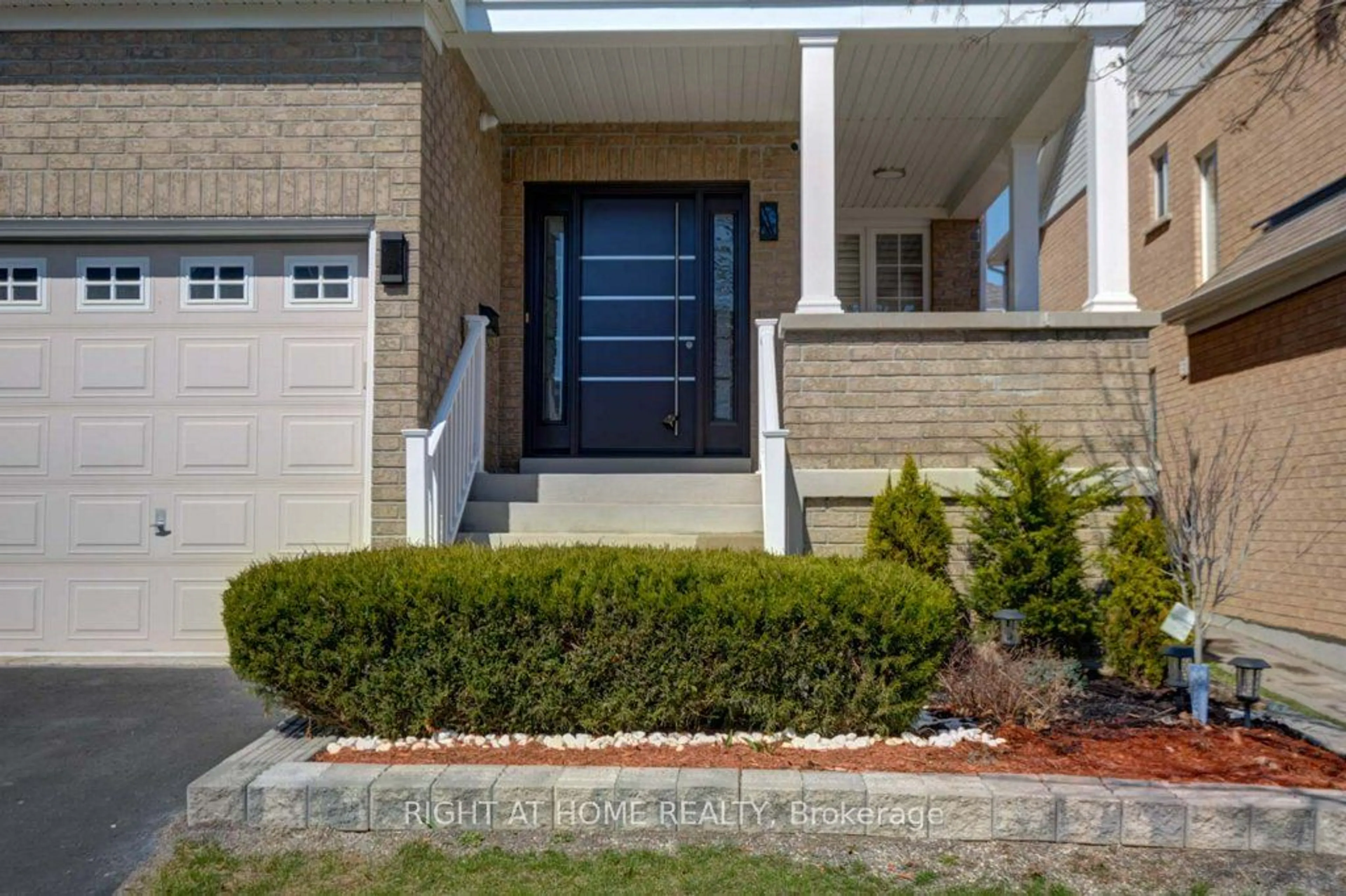 Home with brick exterior material for 1632 Badgley Dr, Oshawa Ontario L1K 0H2