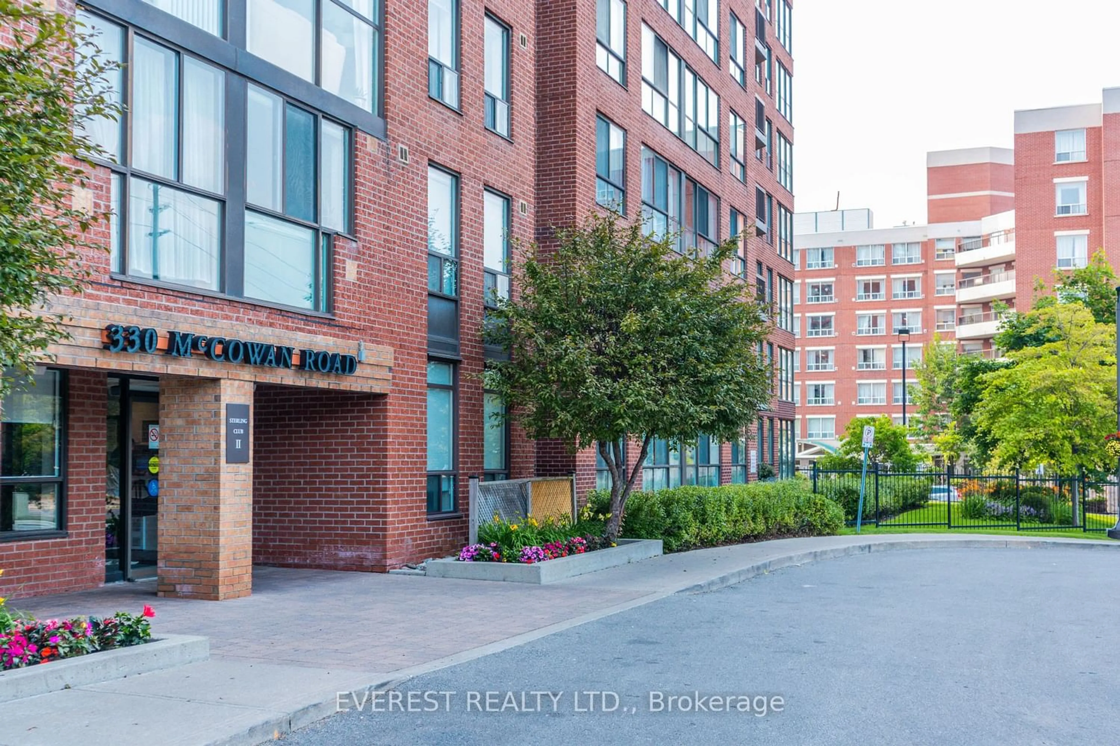 A pic from exterior of the house or condo for 330 Mccowan Rd #903, Toronto Ontario M1J 3N3