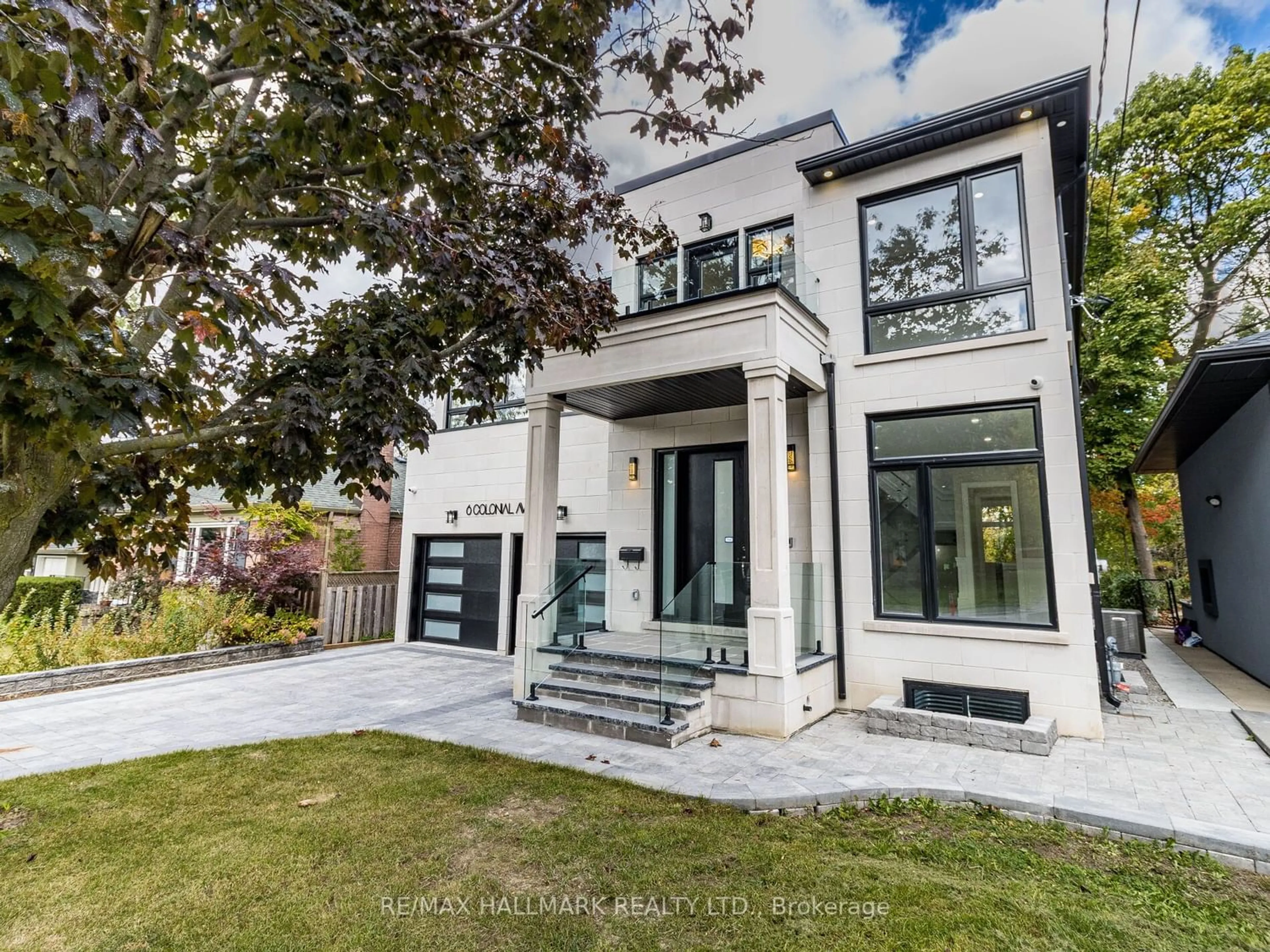 Home with brick exterior material for 6 Colonial Ave, Toronto Ontario M1M 2C2