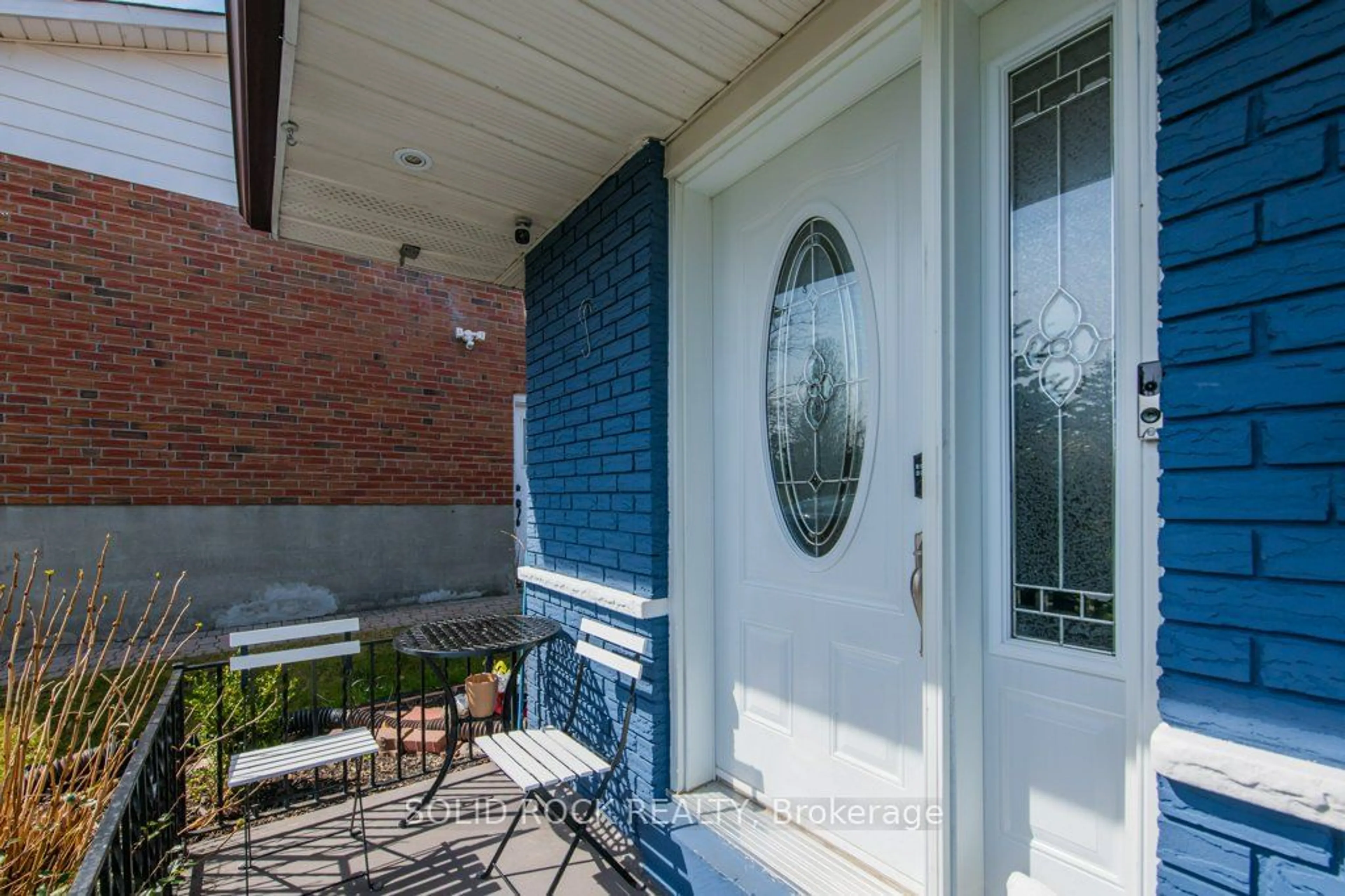 Home with brick exterior material for 167 Weir Cres, Toronto Ontario M1E 4T1