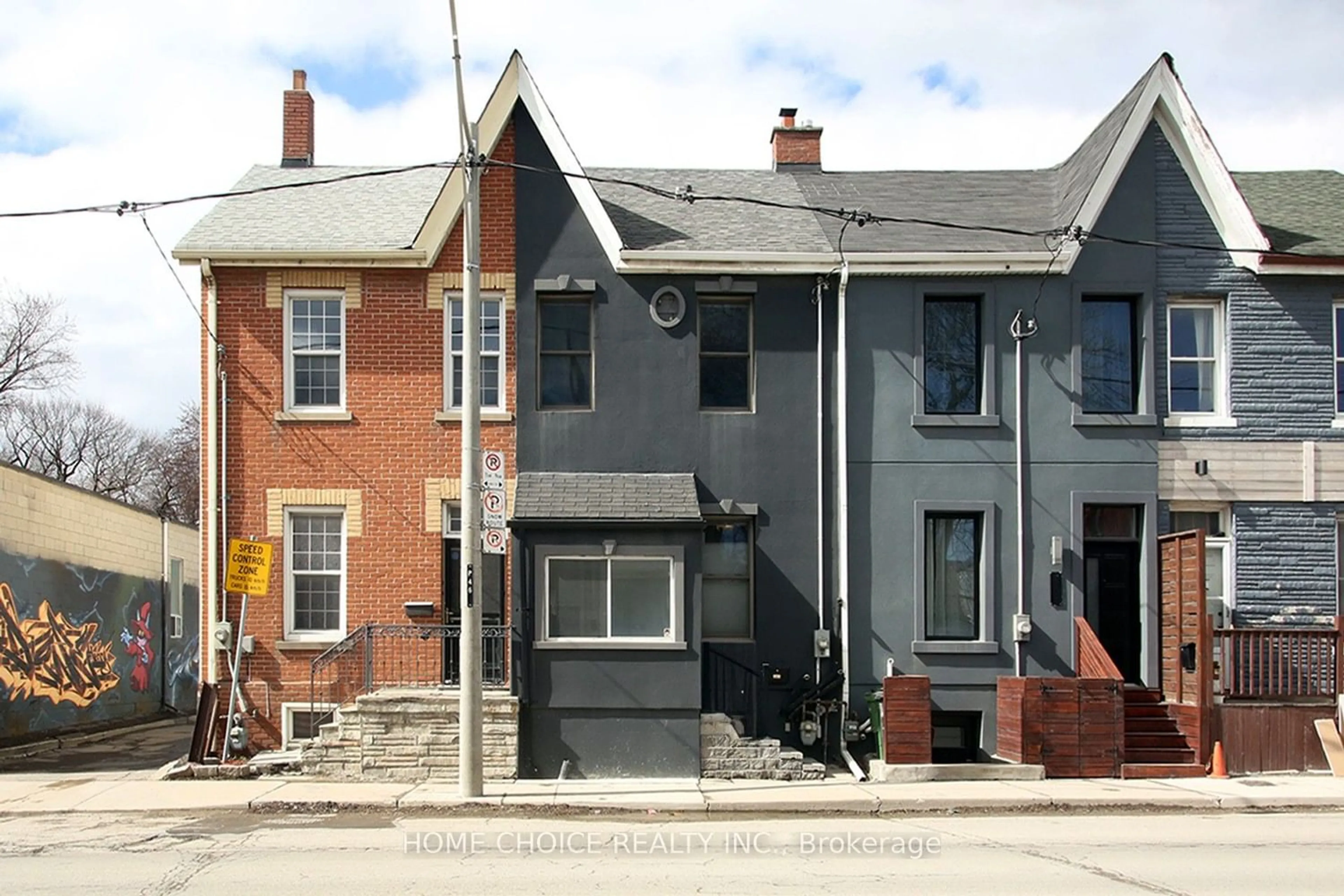 A pic from exterior of the house or condo for 106 Carlaw Ave, Toronto Ontario M4M 2R7