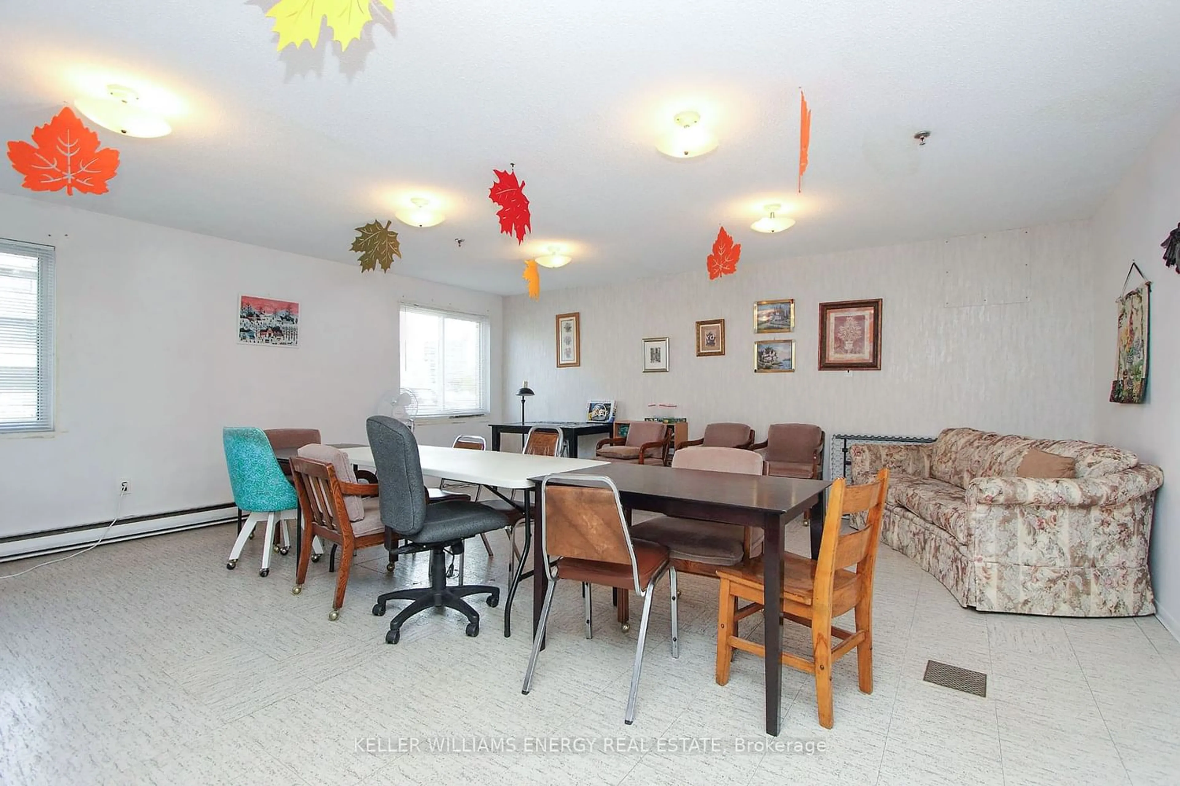 Other indoor space for 131 Taunton Rd #204, Oshawa Ontario L1G 3T8