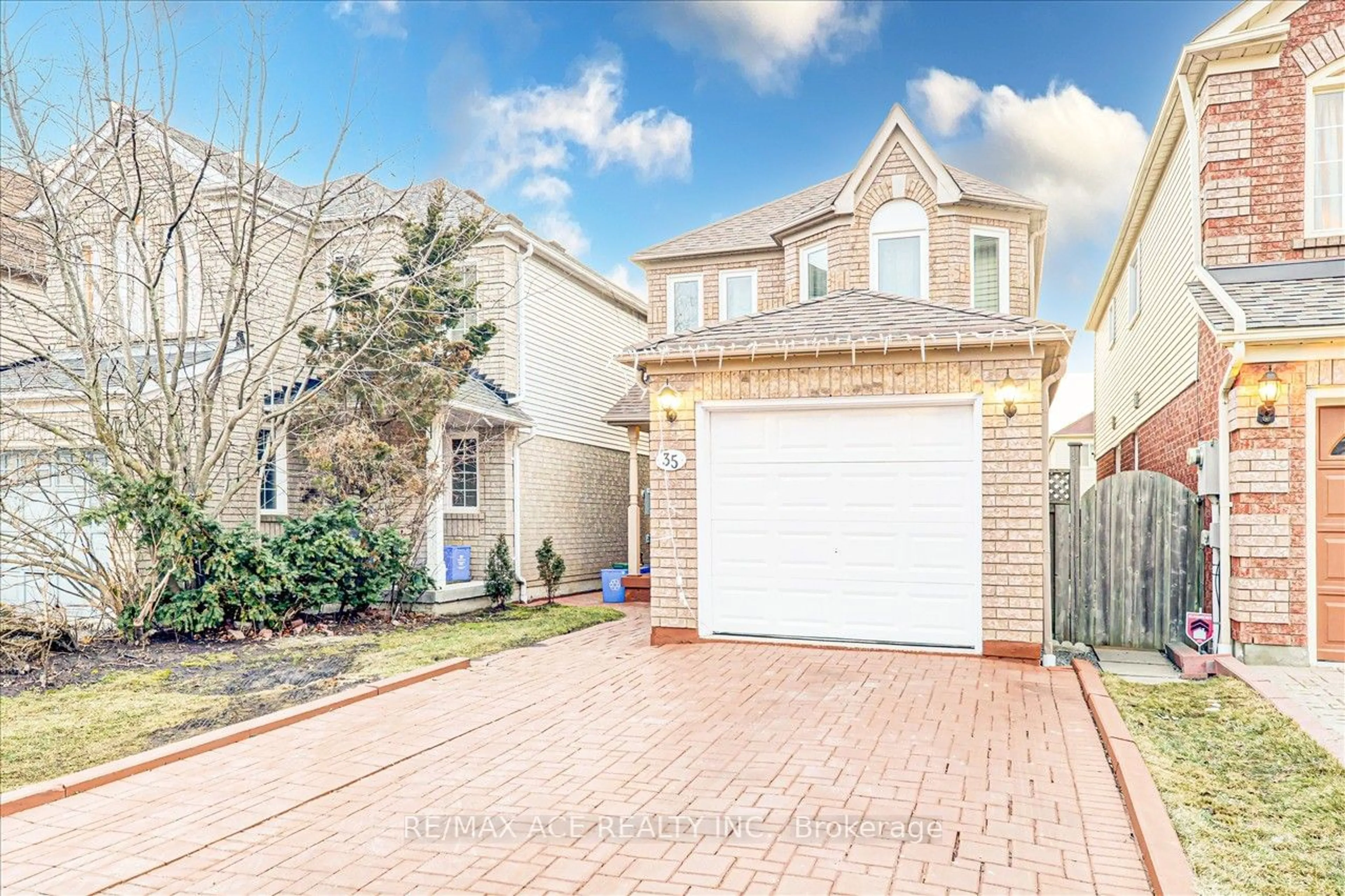 Frontside or backside of a home for 35 Lax Ave, Ajax Ontario L1Z 1G7