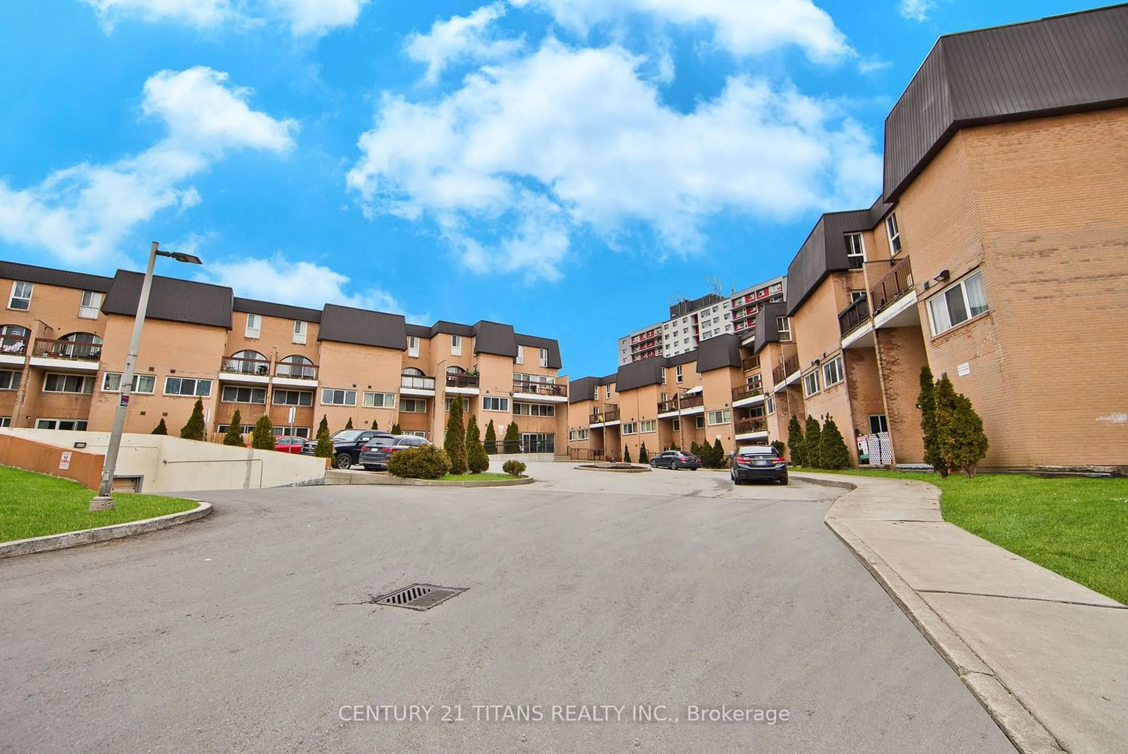 A pic from exterior of the house or condo for 100 Mornelle Crt #1028, Toronto Ontario M1E 4X2