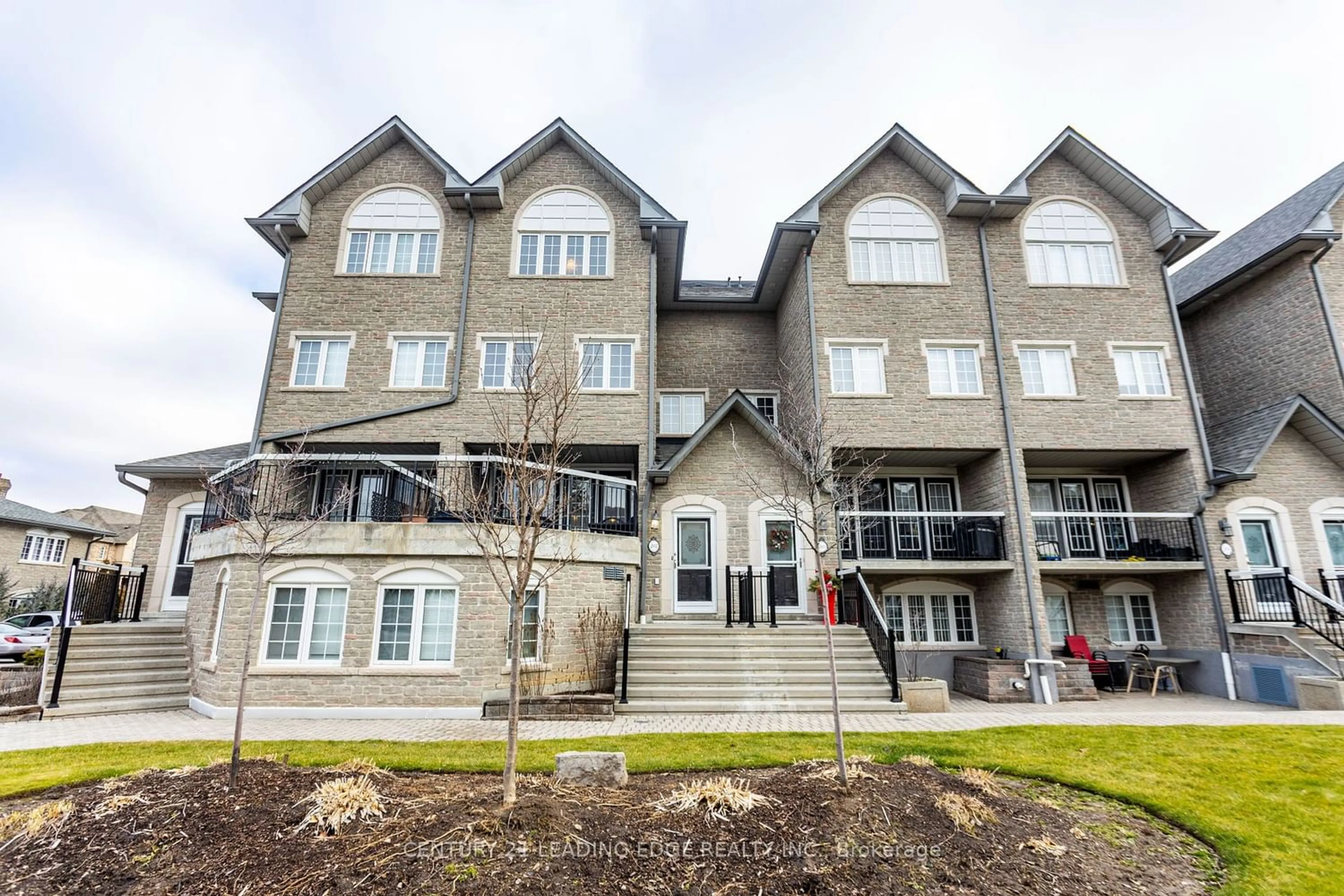 A pic from exterior of the house or condo for 1995 Royal Rd #202, Pickering Ontario L1V 6V9