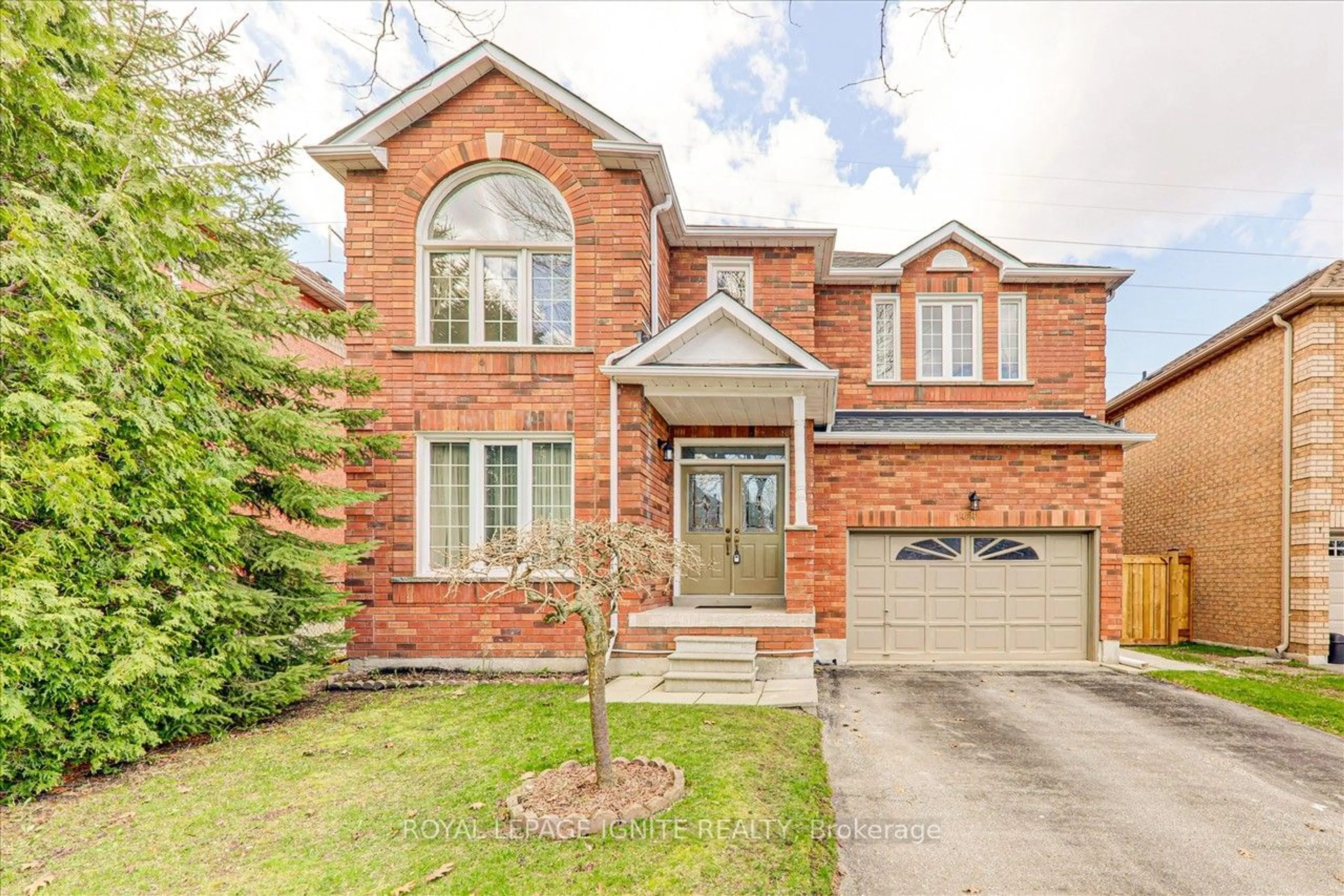 Home with brick exterior material for 1464 Sandhurst Cres, Pickering Ontario L1V 6Y7