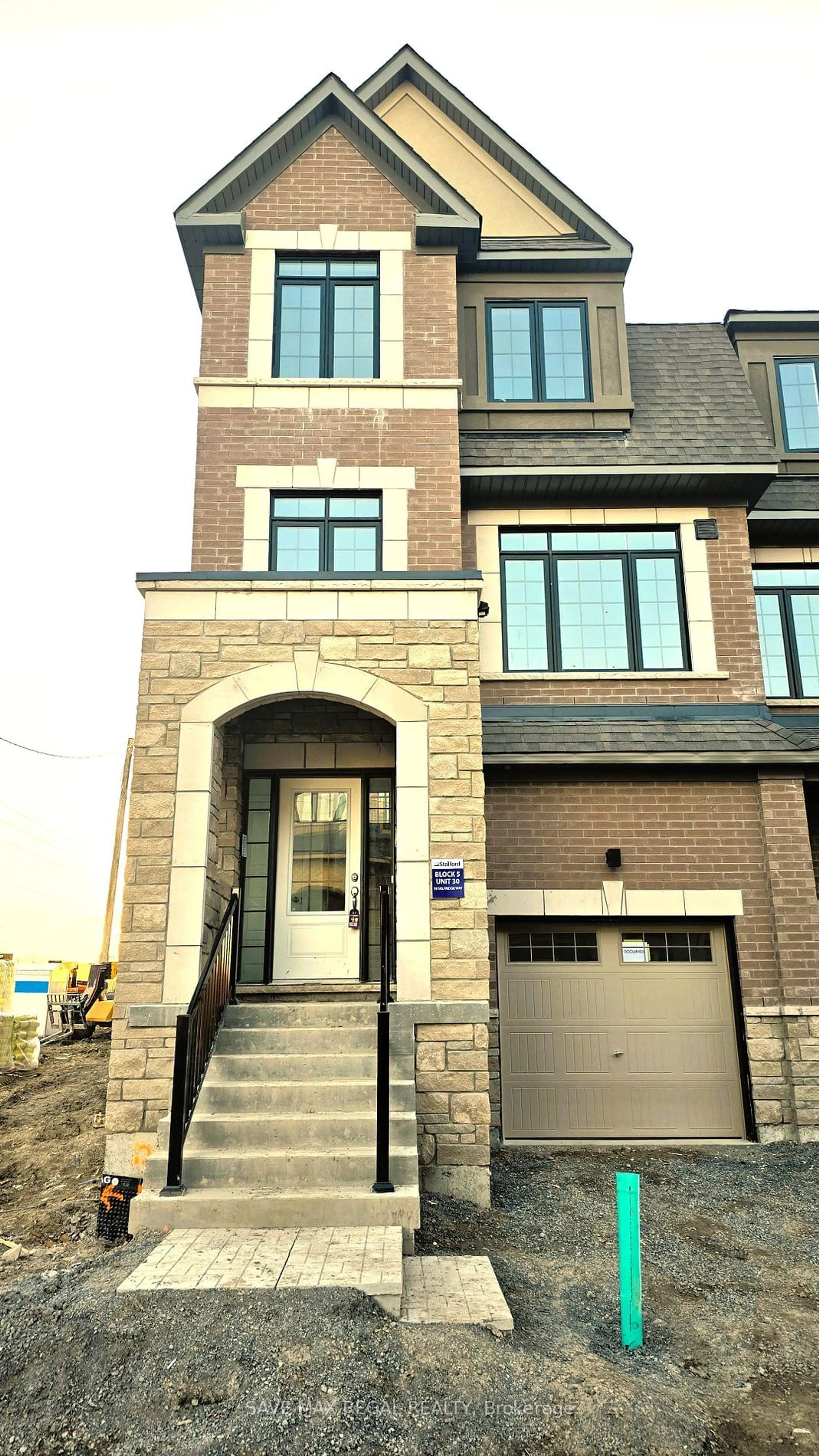 A pic from exterior of the house or condo for 59 Selfridge Way, Whitby Ontario L1N 3W9