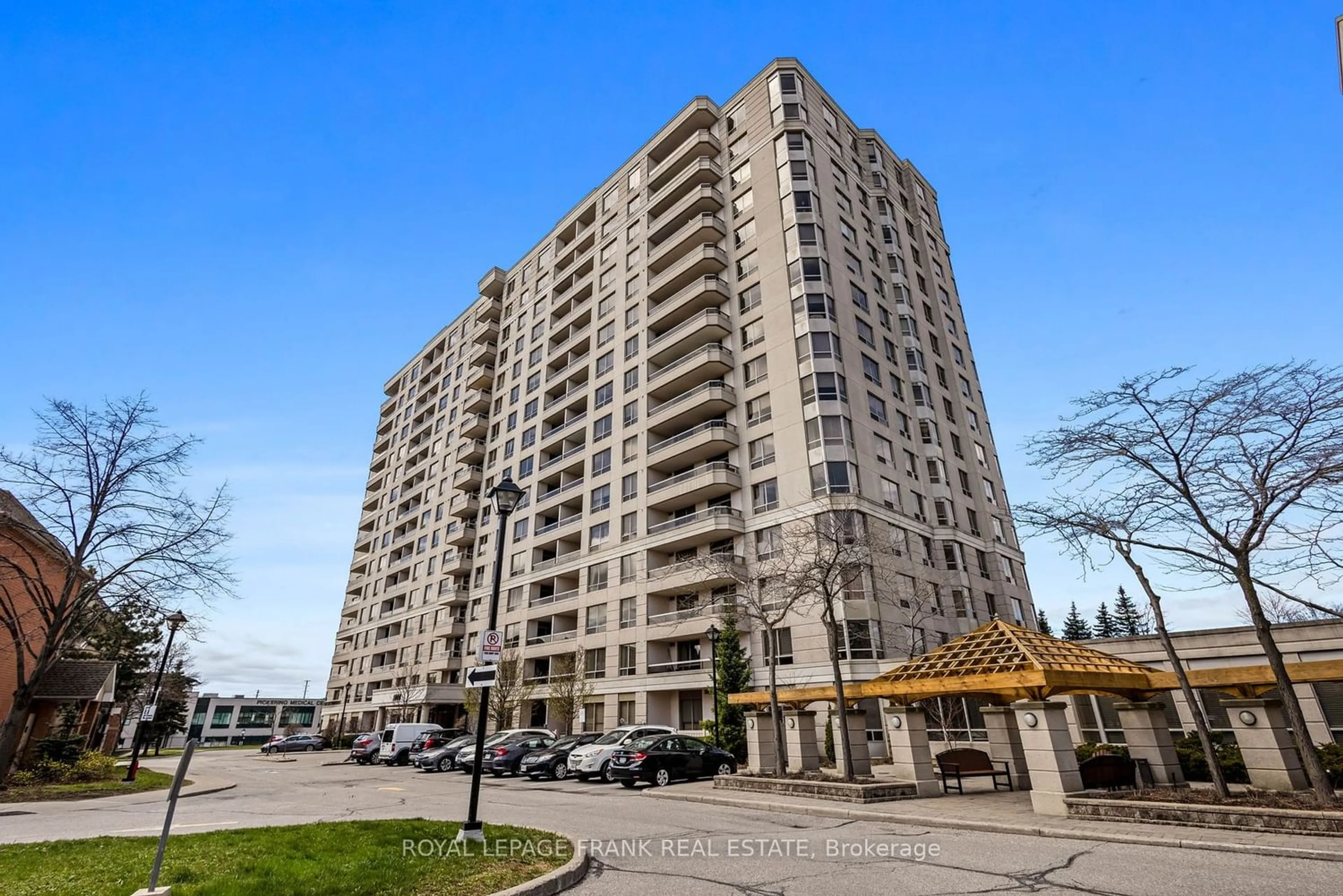A pic from exterior of the house or condo for 1000 The Esplanade #213, Pickering Ontario L1V 6V4