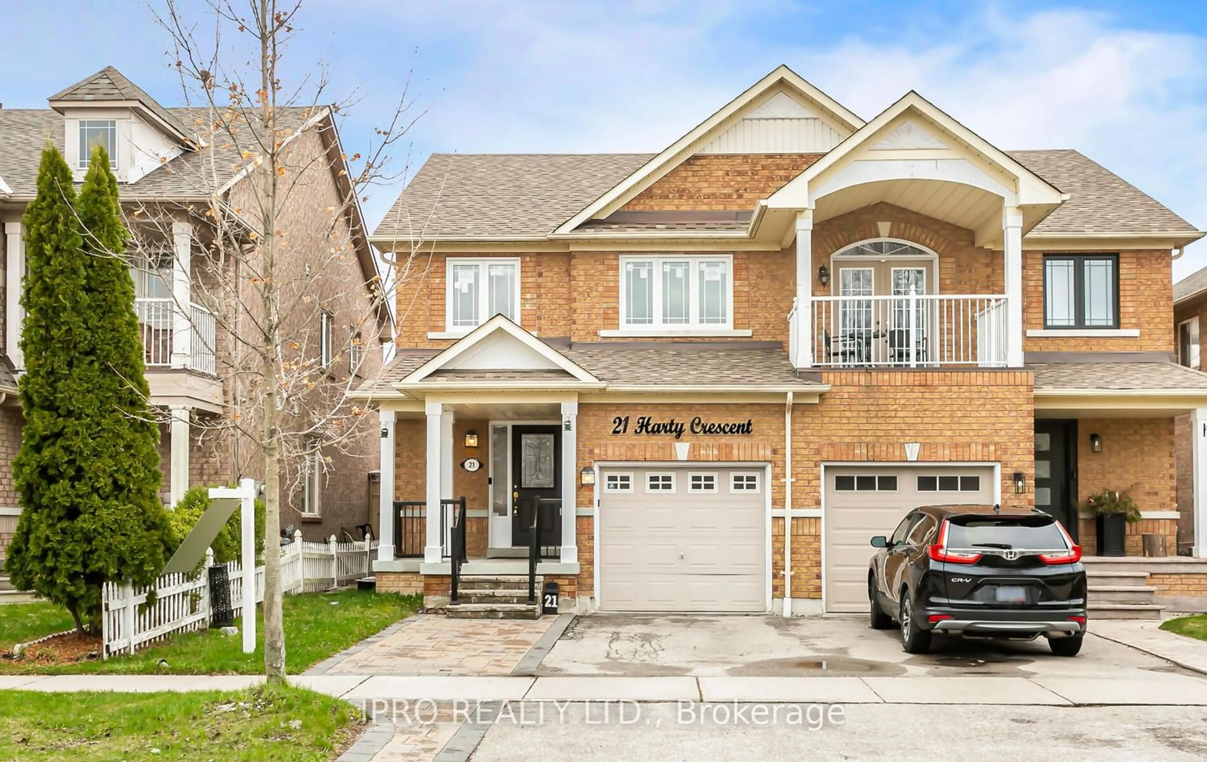 Home with brick exterior material for 21 Harty Cres, Ajax Ontario L1T 4E5