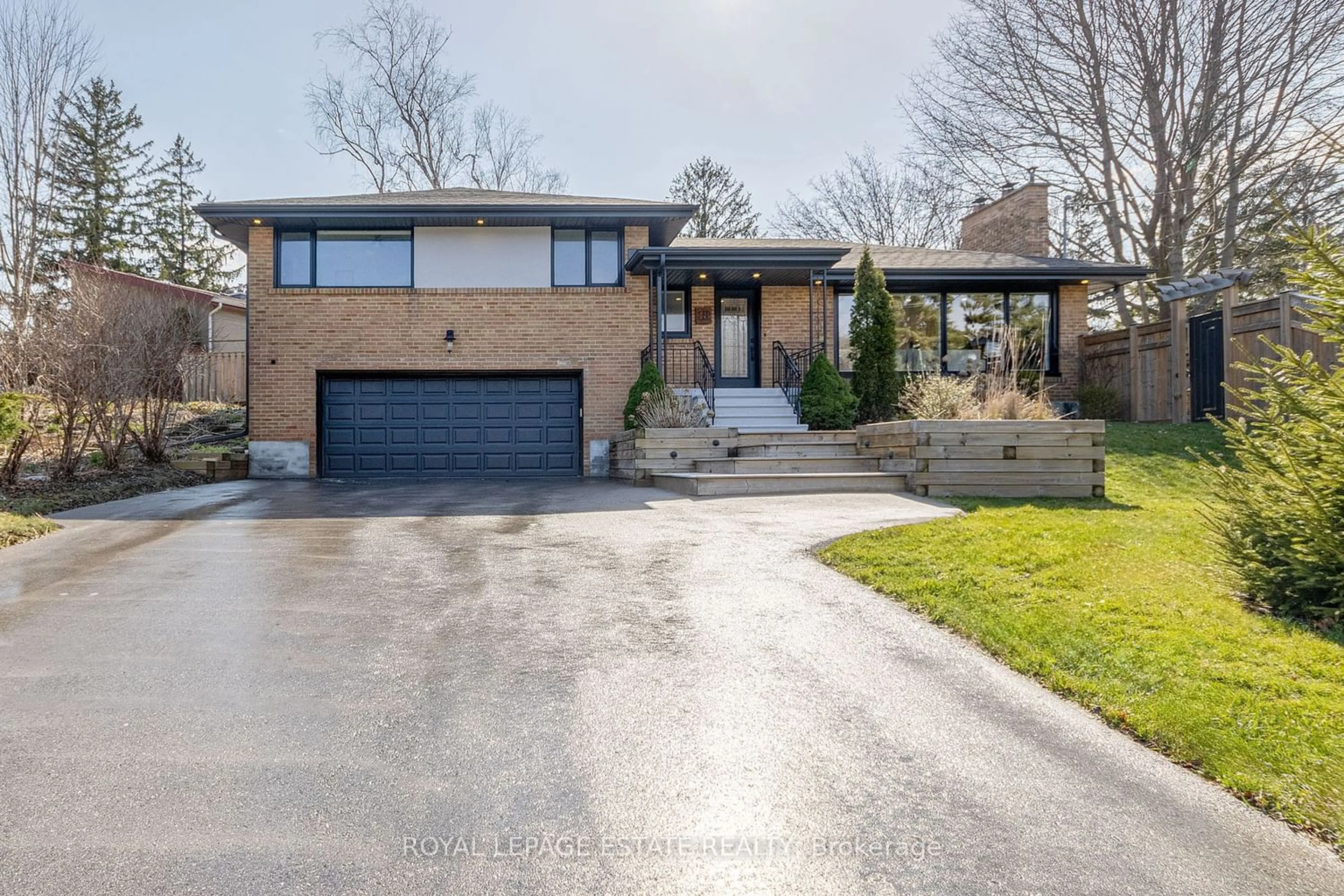Home with brick exterior material for 18 Cudia Cres, Toronto Ontario M1M 2W8