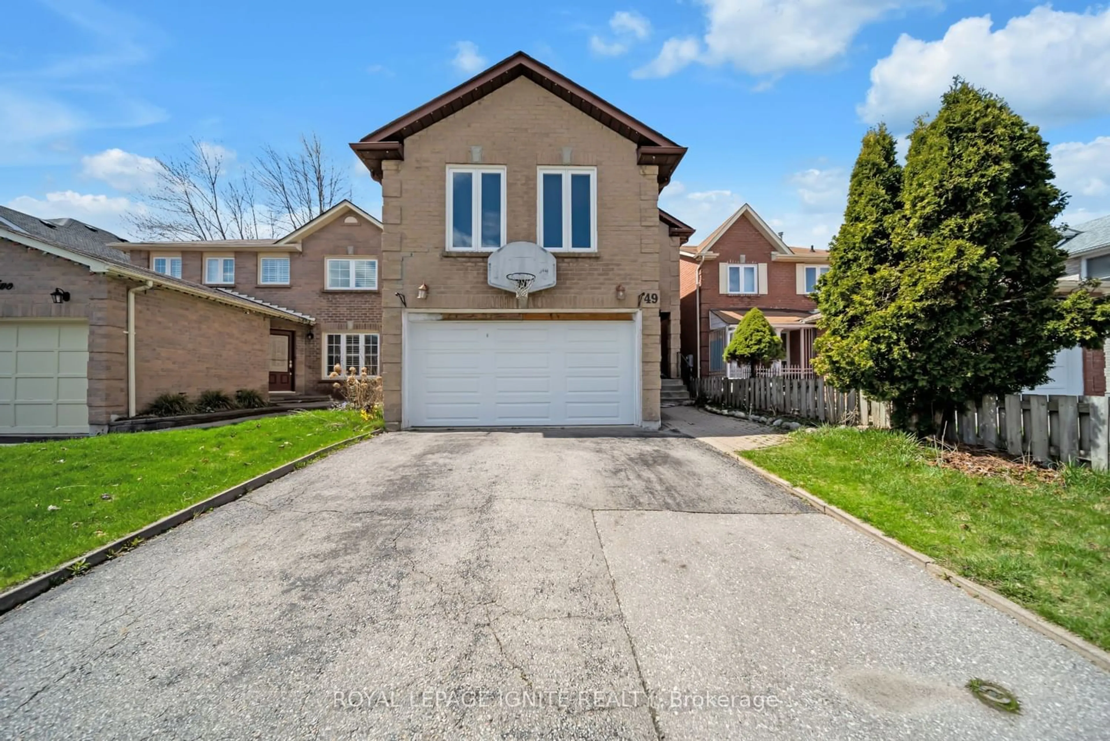 Frontside or backside of a home for 49 Mullen Dr, Ajax Ontario L1T 2A6
