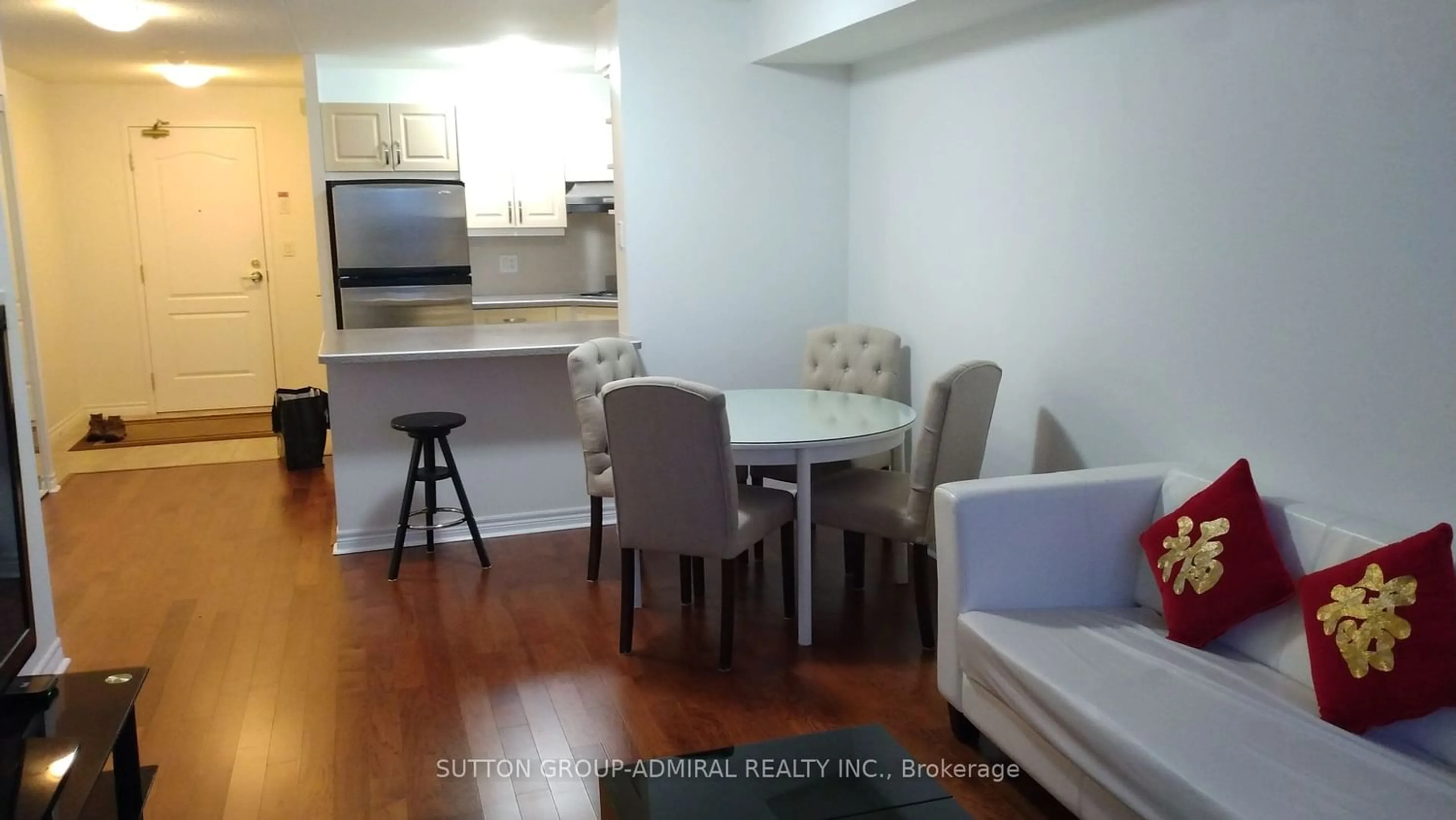 Dining room, wood floors for 2020 Mcnicoll Ave #707, Toronto Ontario M1V 0B5