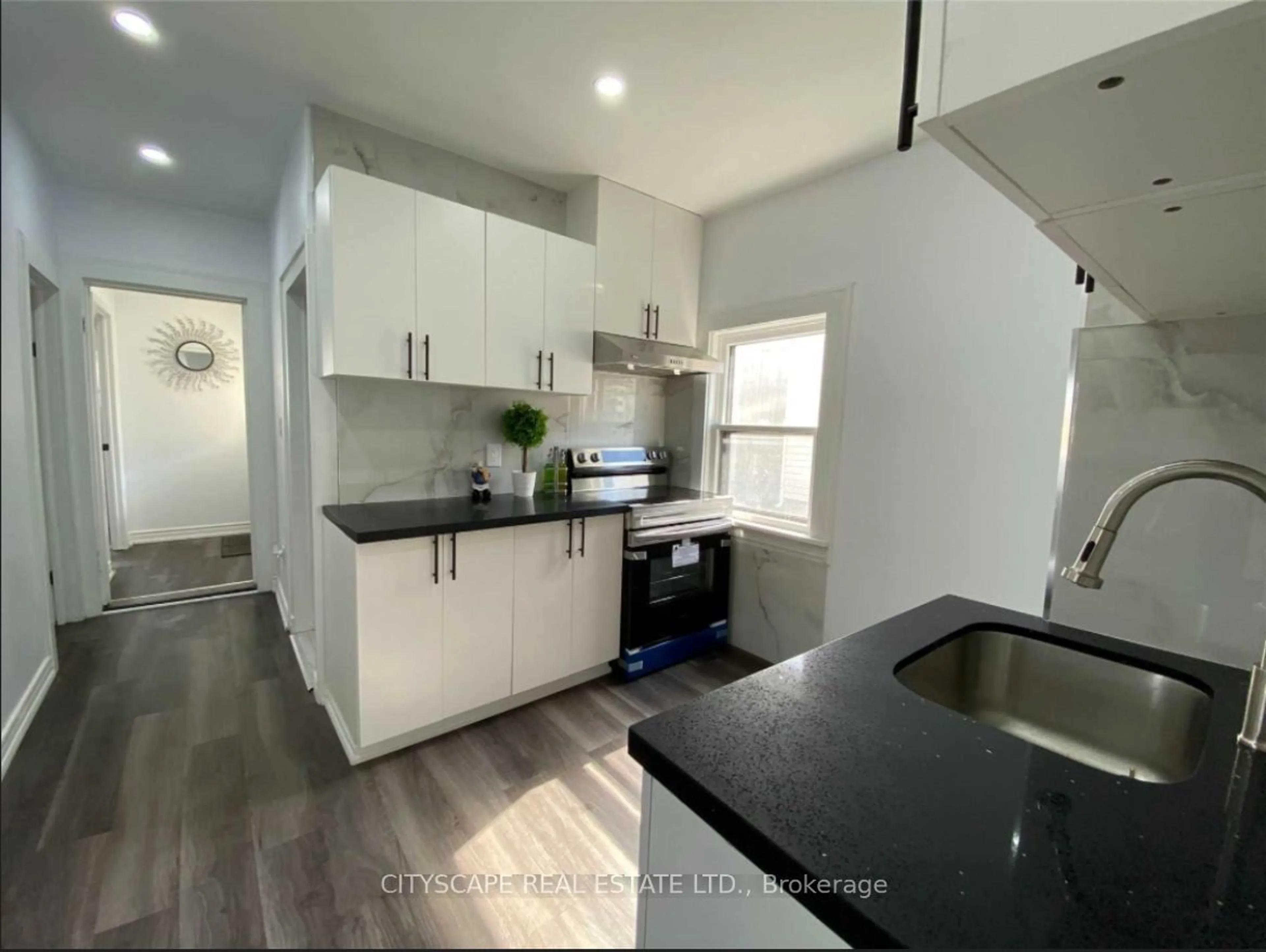 Contemporary kitchen for 223 Bloor St, Oshawa Ontario L1H 3M3