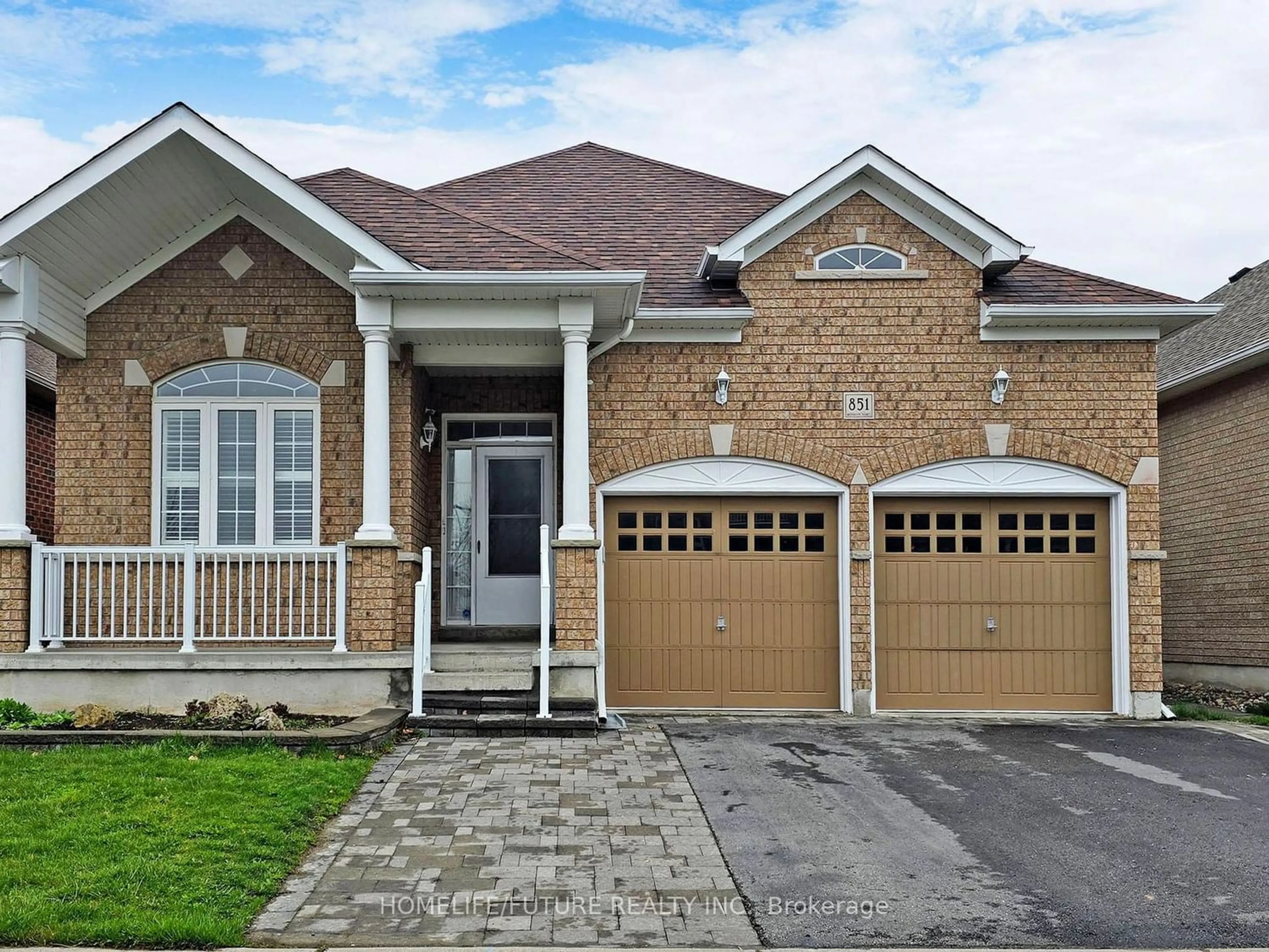 Home with brick exterior material for 851 Eagle Ridge Dr, Oshawa Ontario L1K 2Z9