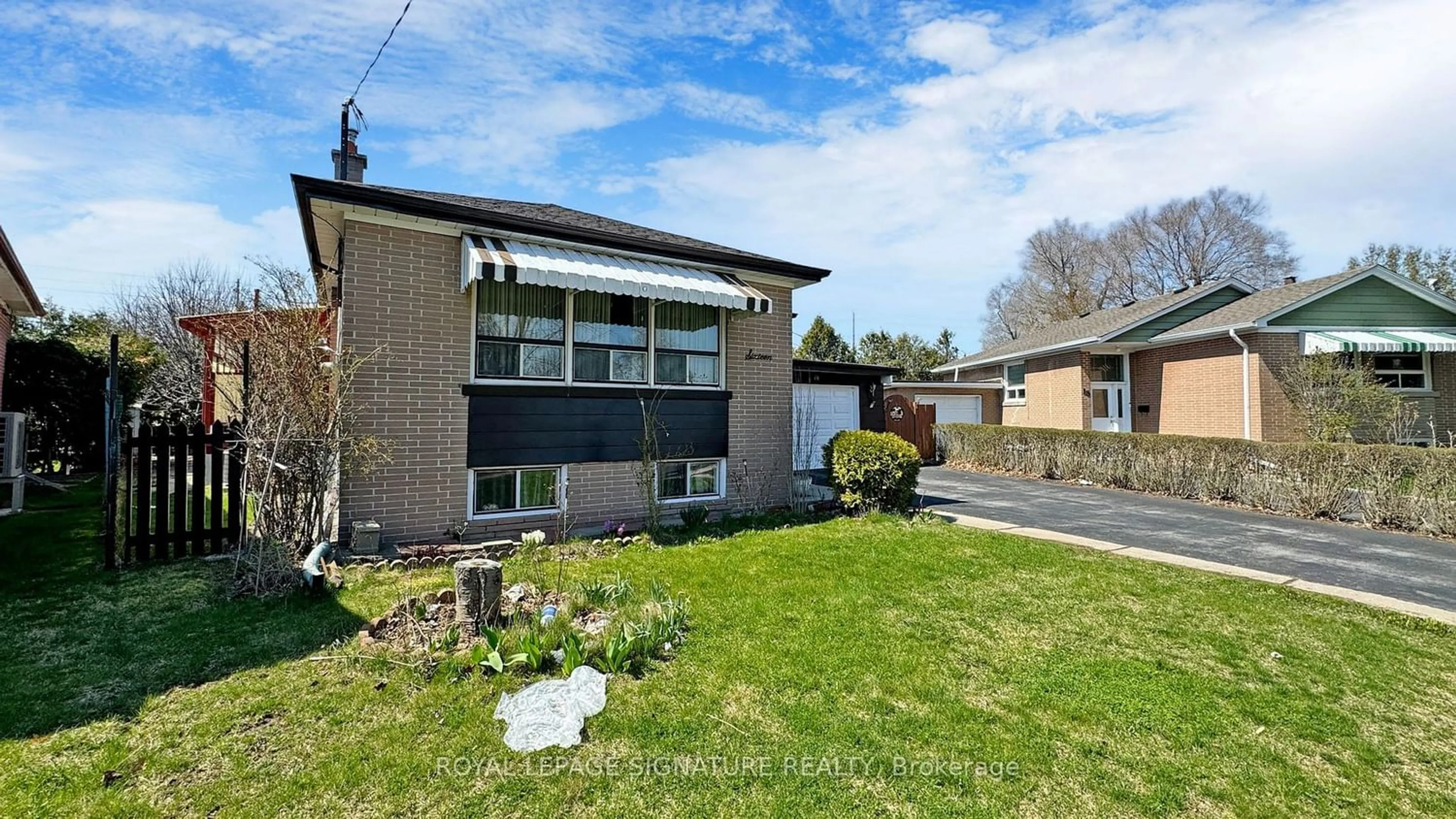 Frontside or backside of a home for 16 Armada Crt, Toronto Ontario M1G 1X1