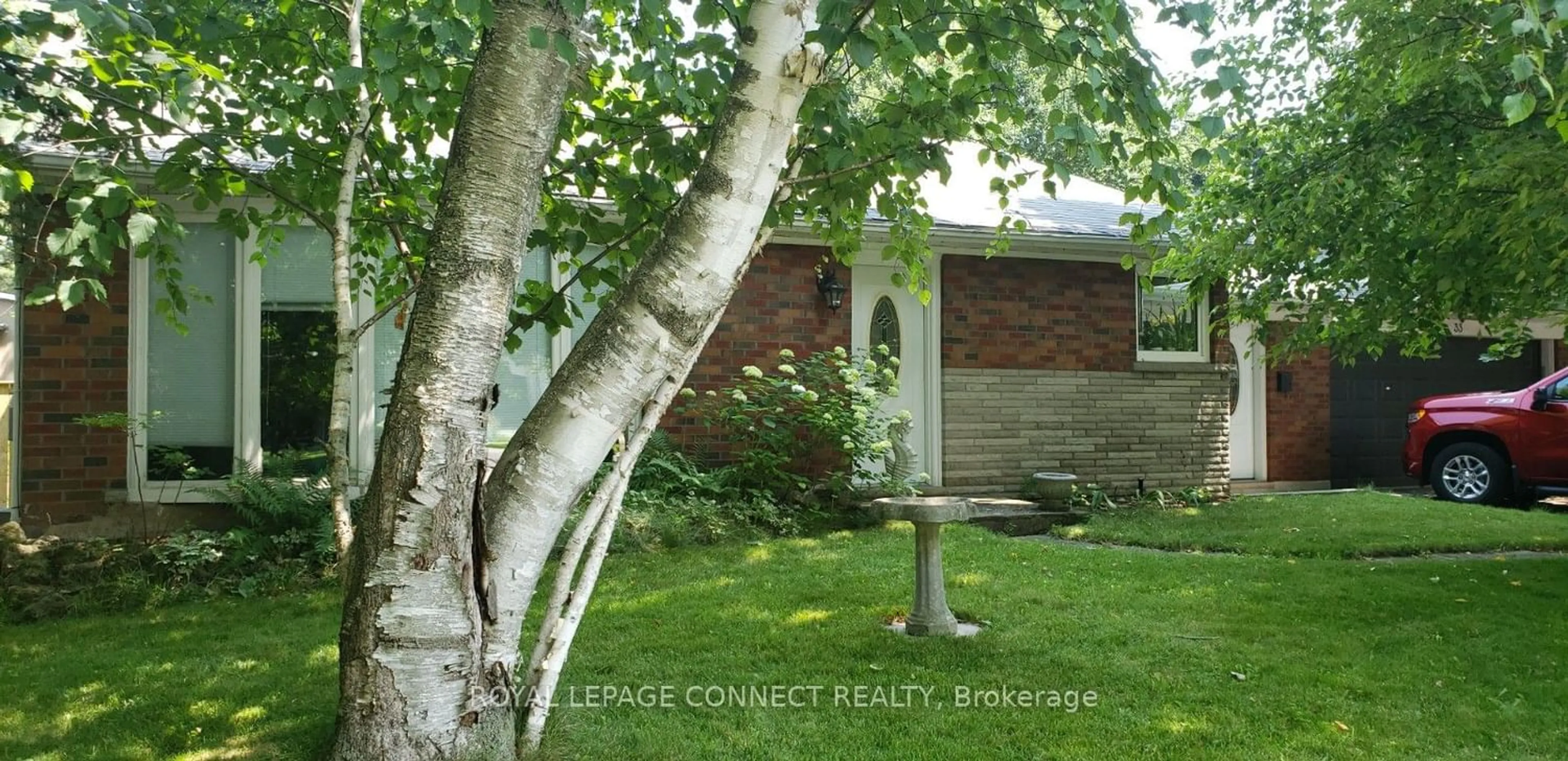 Cottage for 33 Watson St, Toronto Ontario M1C 1E2