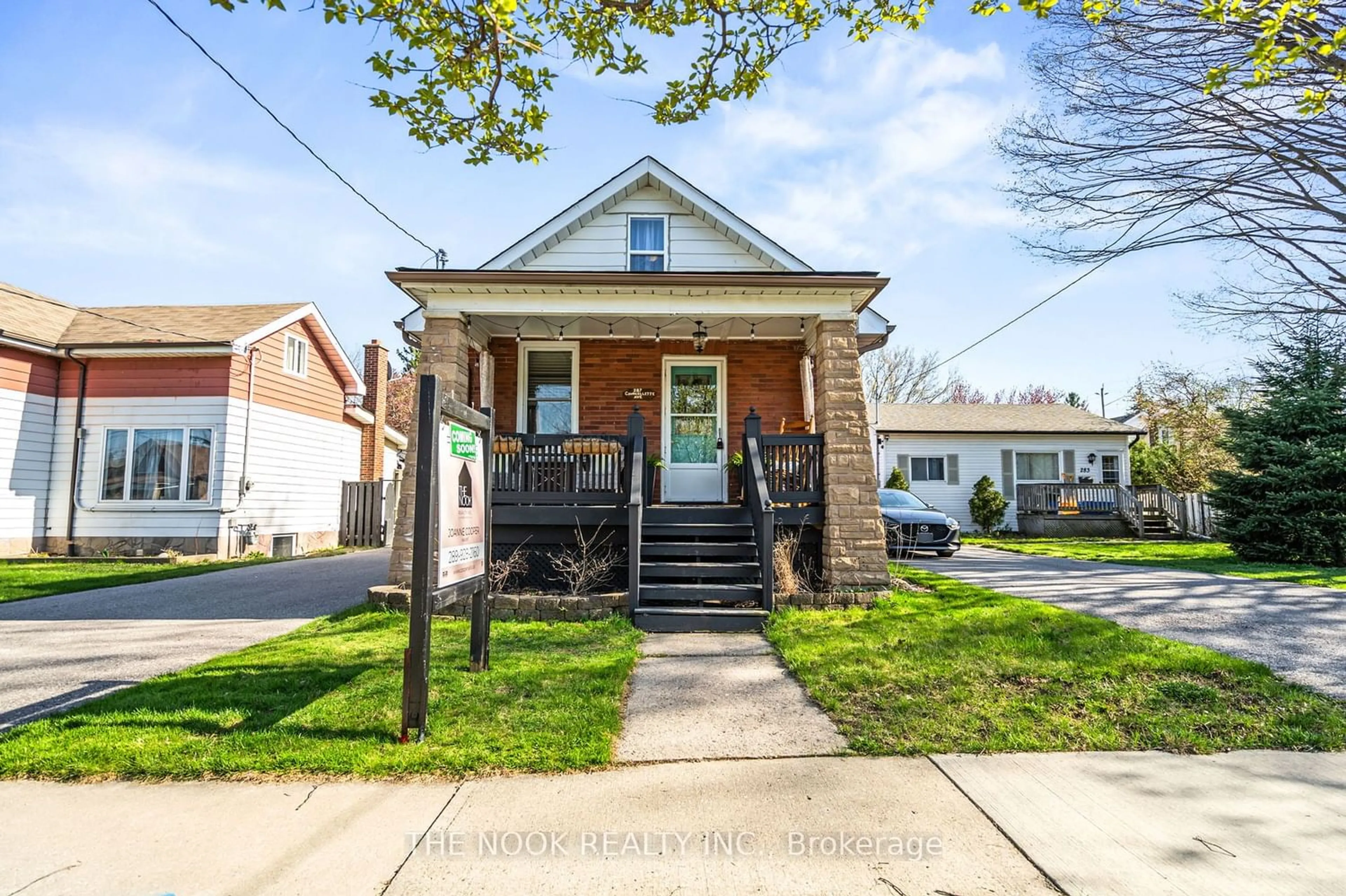 Frontside or backside of a home for 287 Courcellette Ave, Oshawa Ontario L1H 2E4