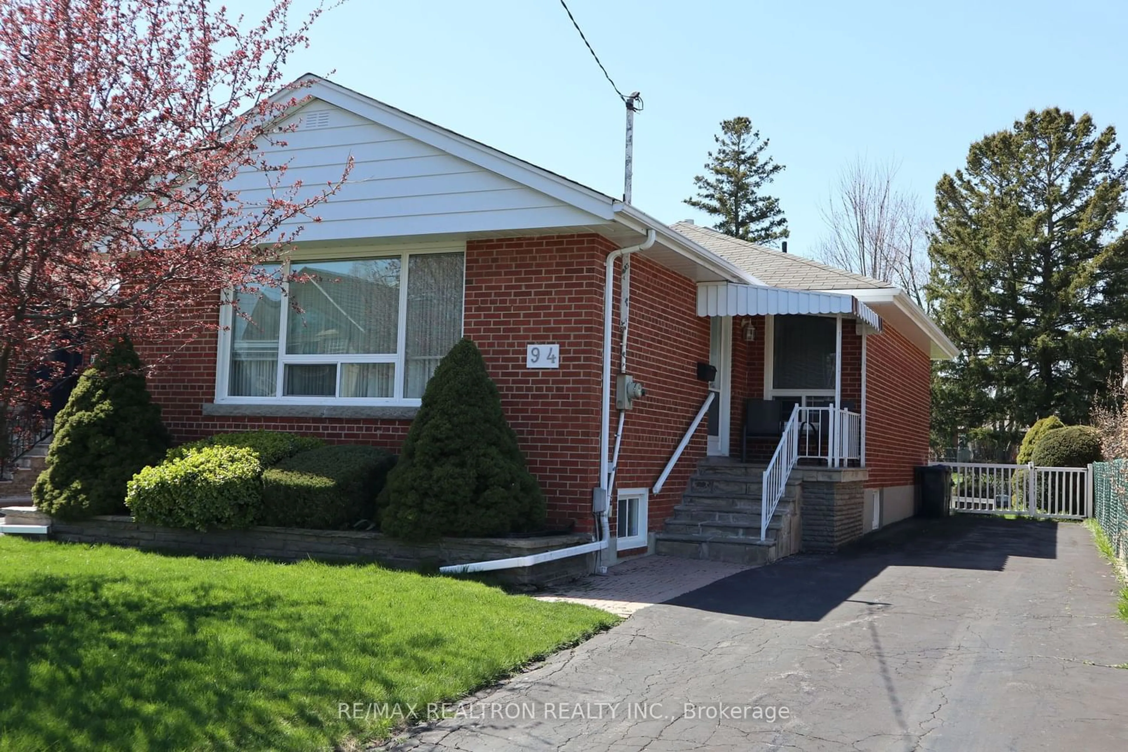 Home with brick exterior material for 94 Dewey Dr, Toronto Ontario M1R 3K9