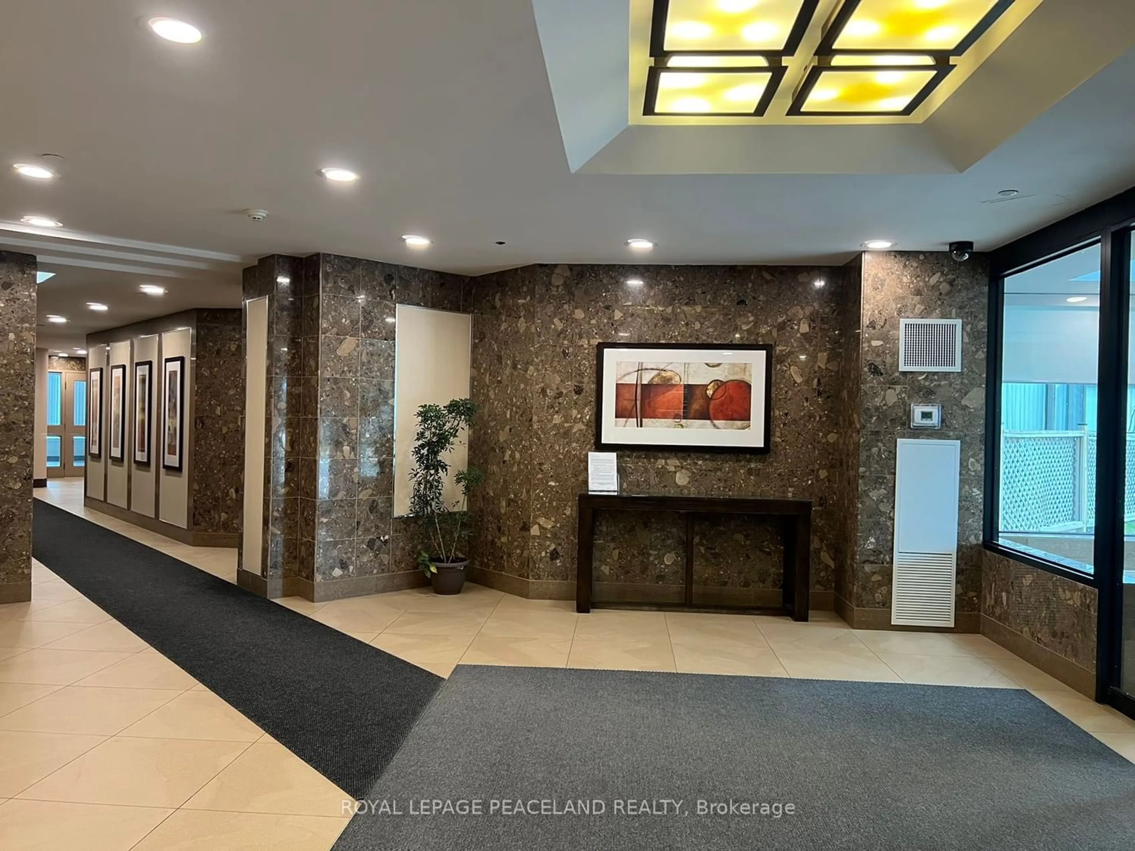 Indoor lobby for 330 Alton Towers Circ #307, Toronto Ontario M1V 5H3