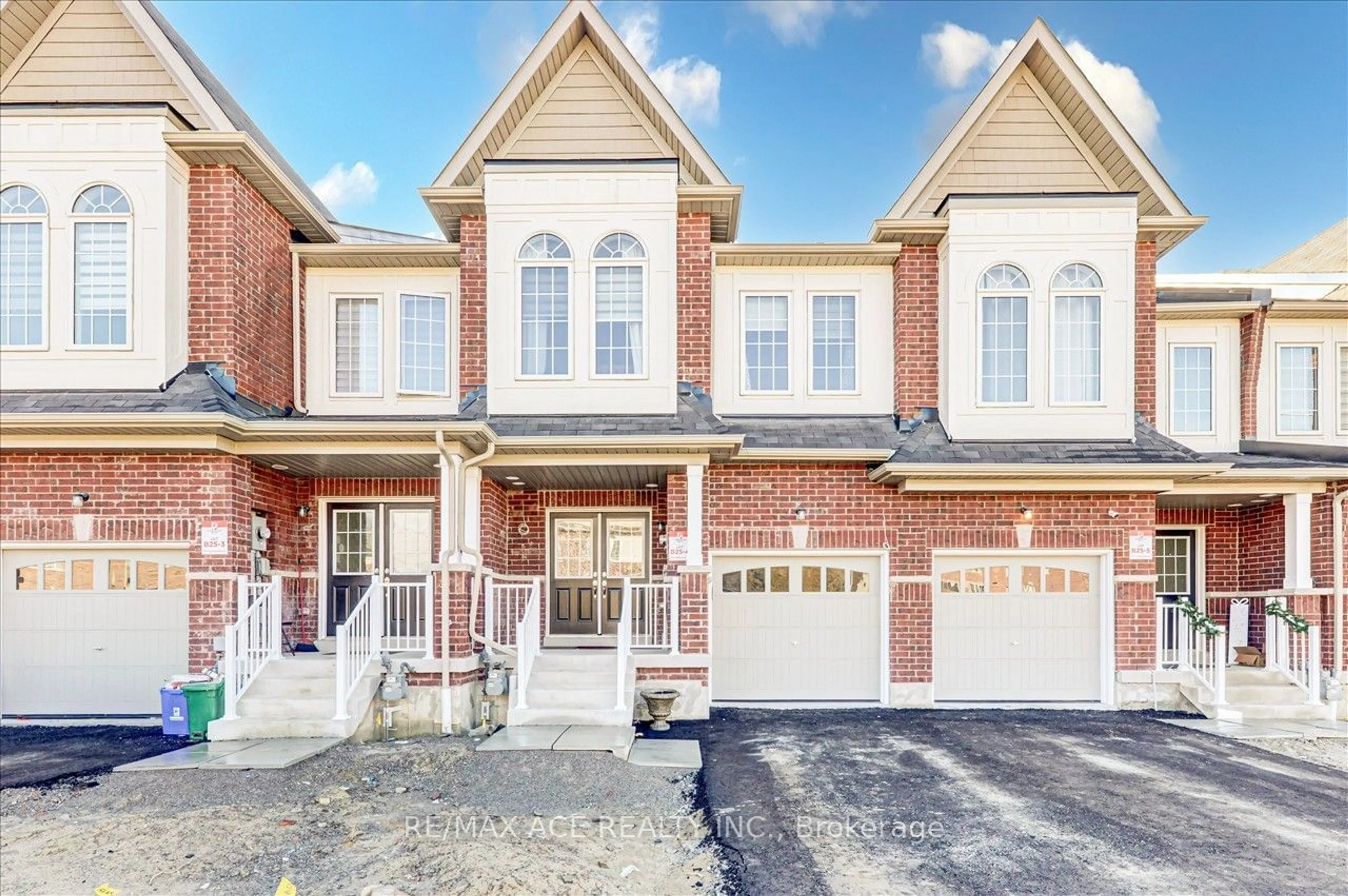 Home with brick exterior material for 1155 Jim Brewster Circ, Oshawa Ontario L1K 1A4