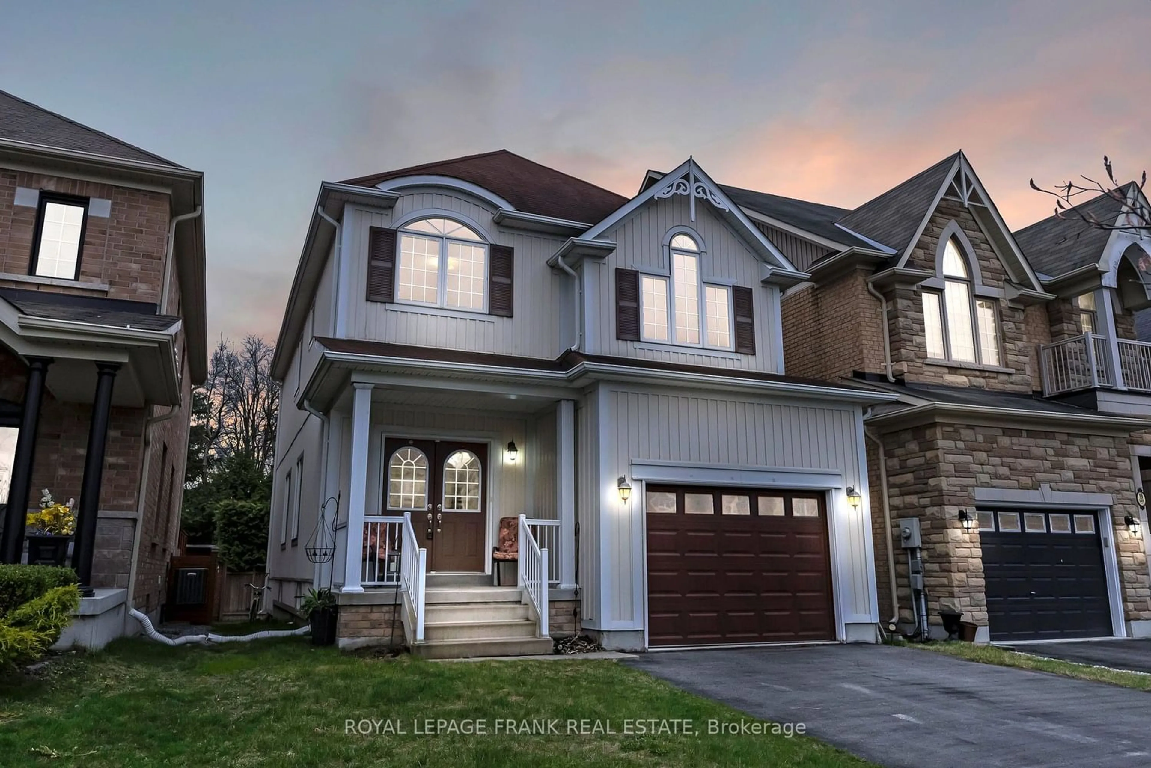Frontside or backside of a home for 23 Tabb Ave, Clarington Ontario L1E 0B2