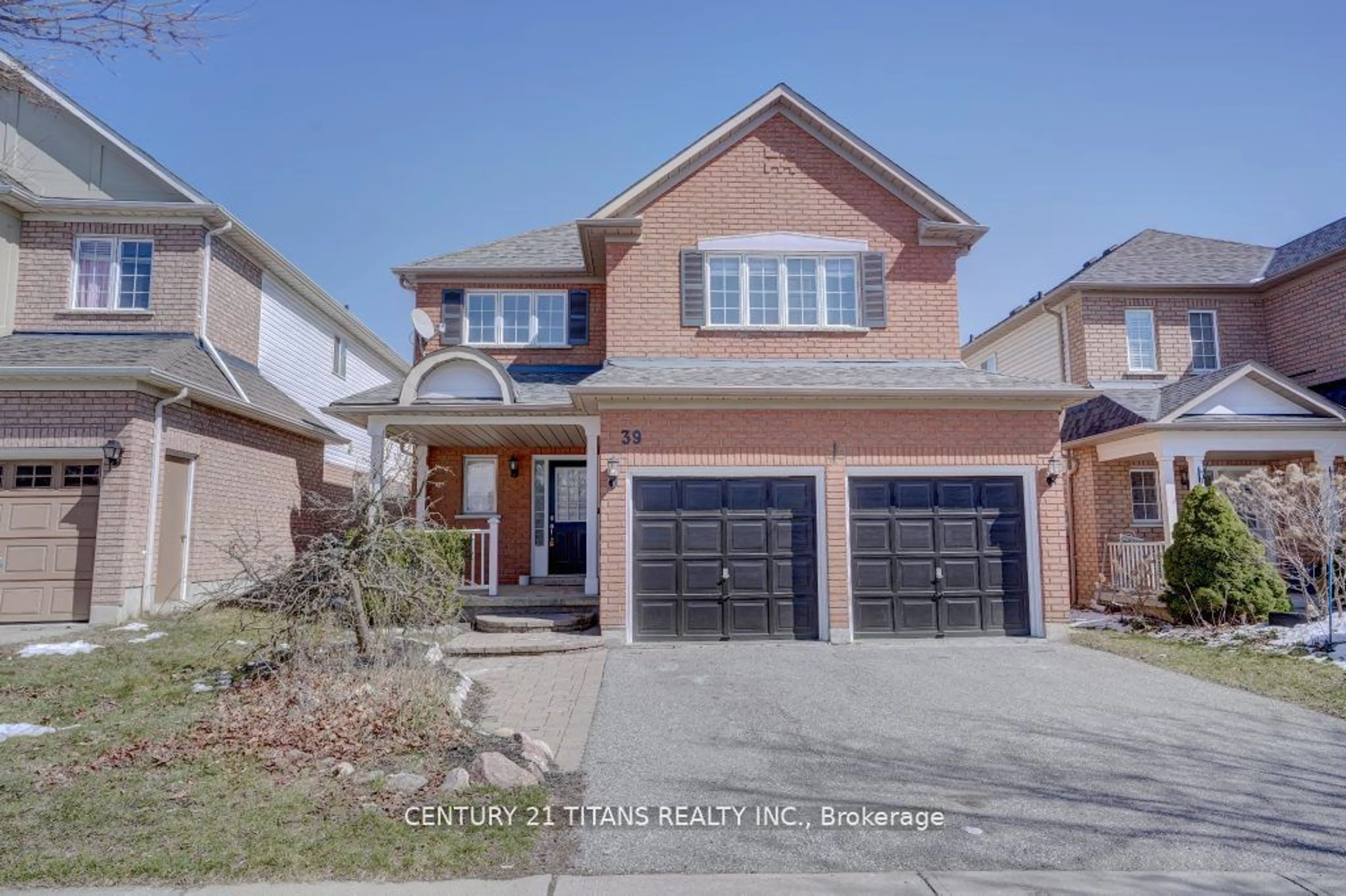 Frontside or backside of a home for 39 Thames Dr, Whitby Ontario L1R 2R1