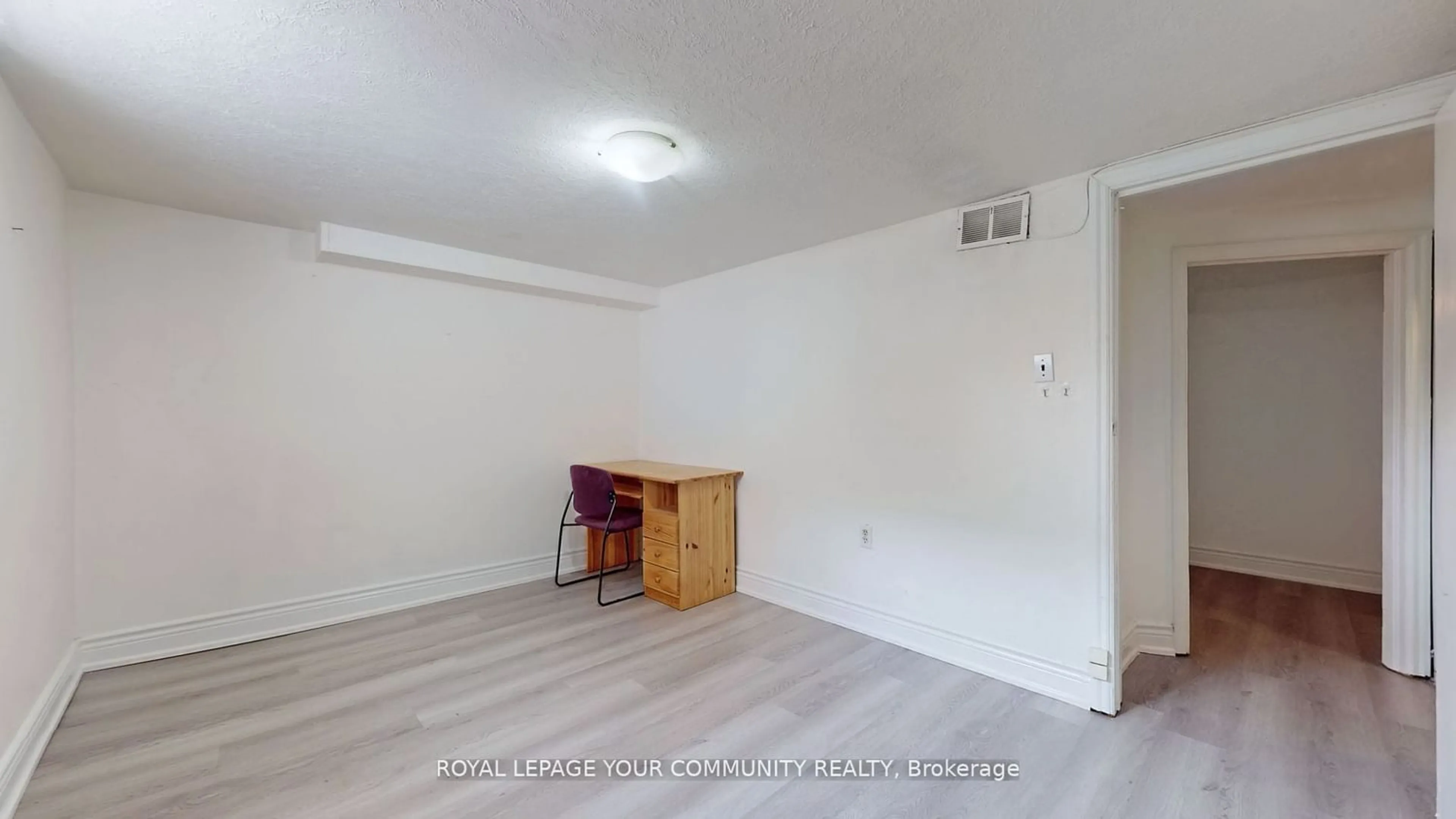 A pic of a room for 2669 Midland Ave, Toronto Ontario M1S 1R8