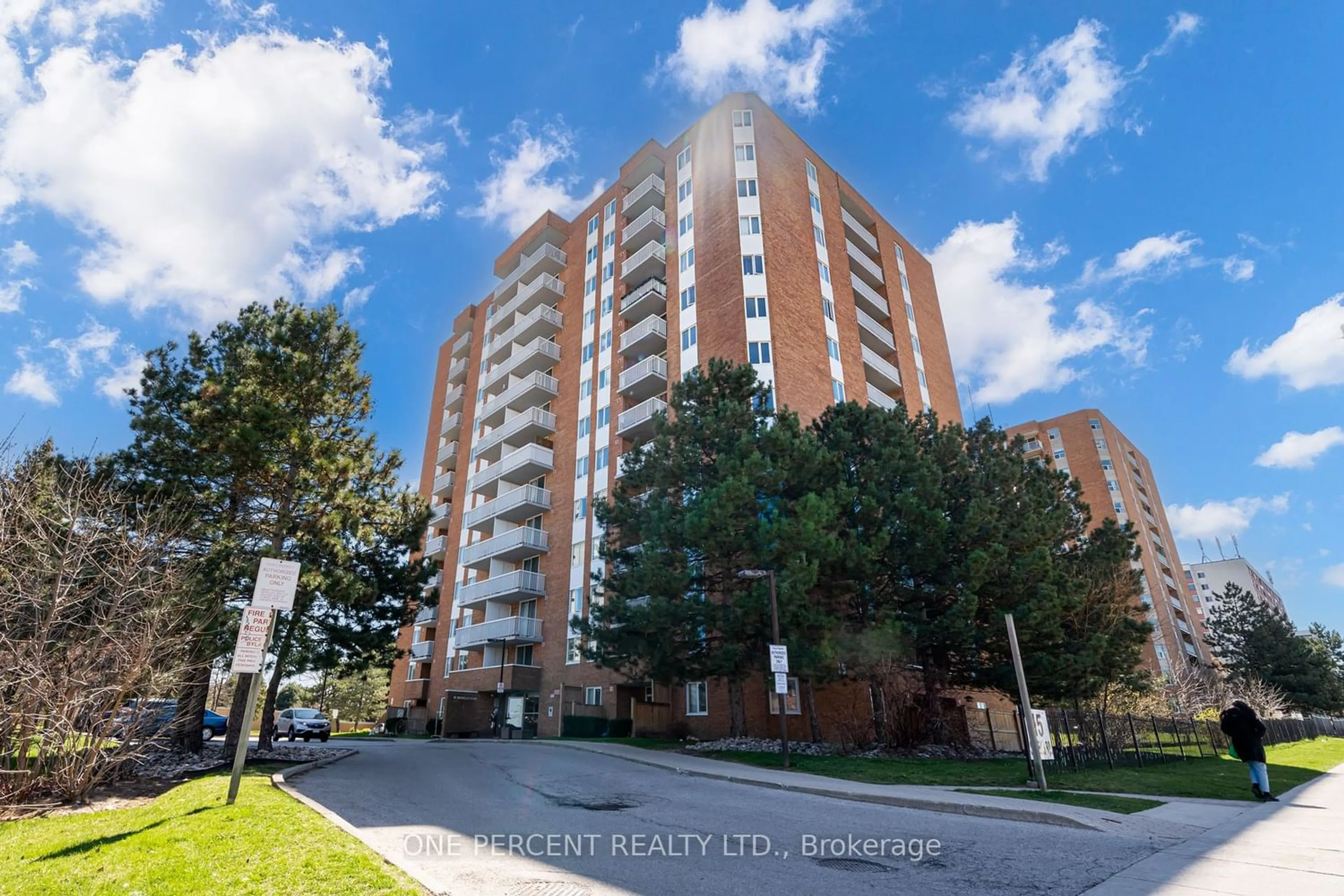 A pic from exterior of the house or condo for 15 Sewells Rd #1201, Toronto Ontario M1B 3V7