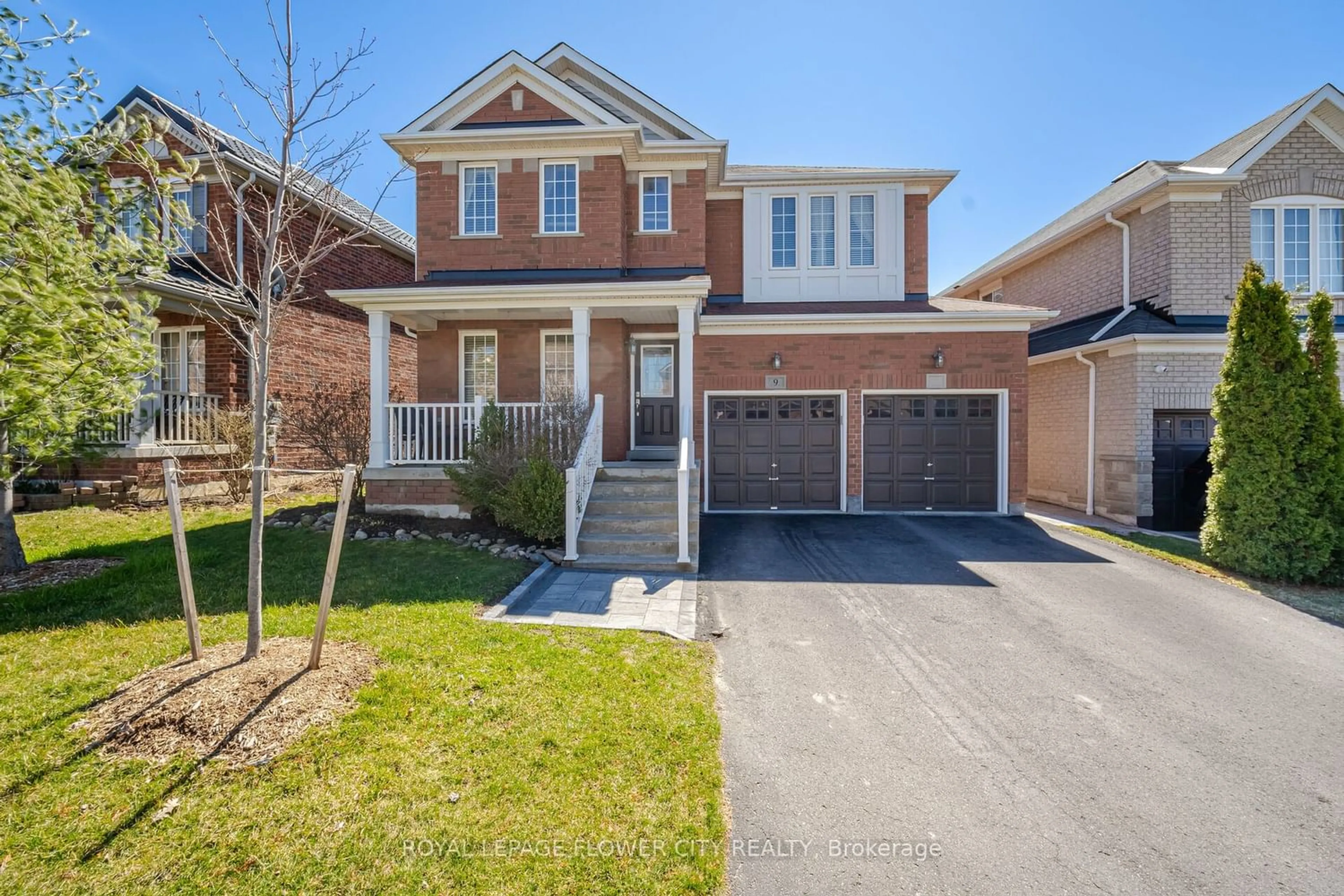 Frontside or backside of a home for 9 Glennie Dr, Ajax Ontario L1T 4P7