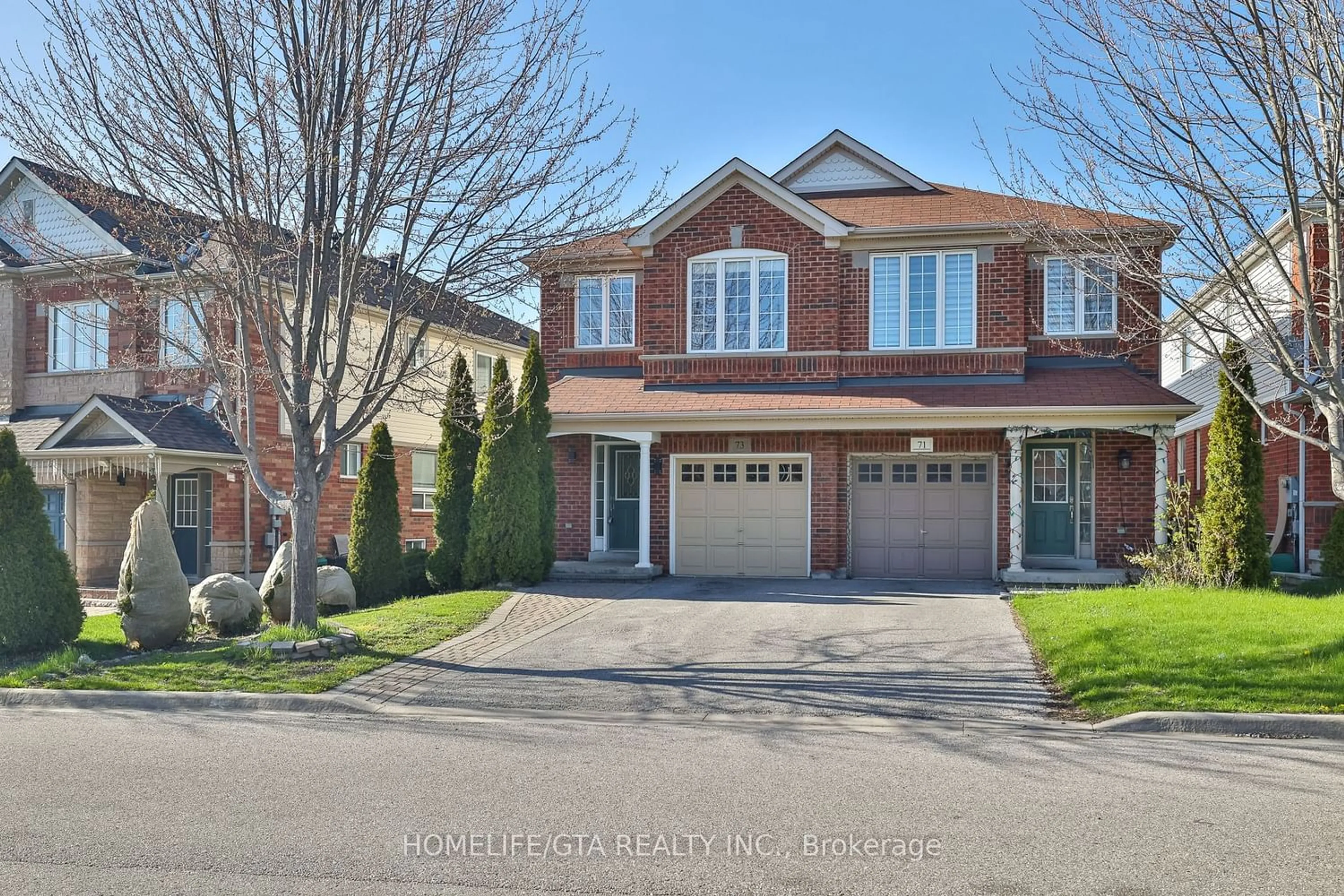 Frontside or backside of a home for 73 Tozer Cres, Ajax Ontario L1T 5A2
