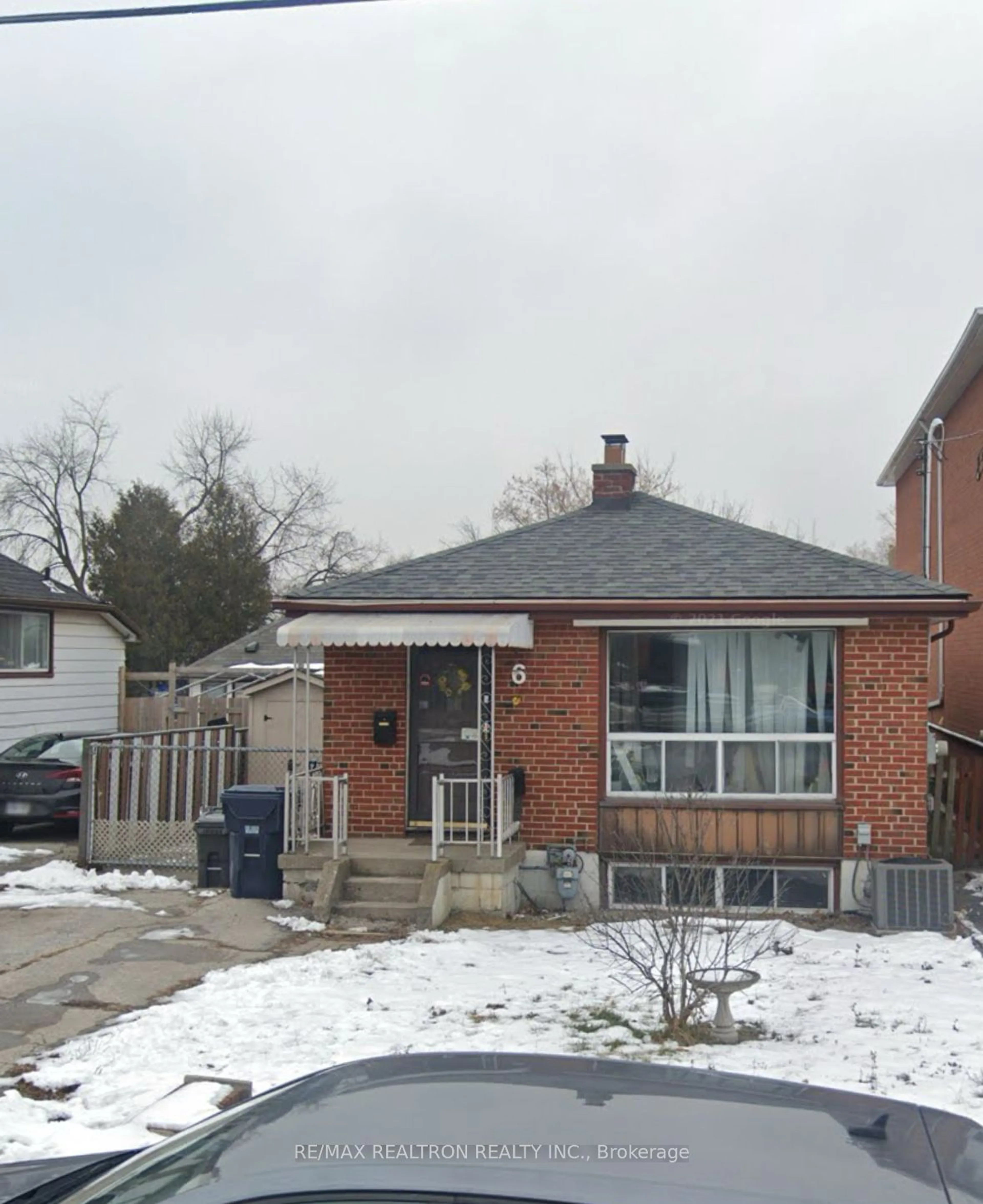 Frontside or backside of a home for 6 N Edgely Ave, Toronto Ontario M1K 1T6