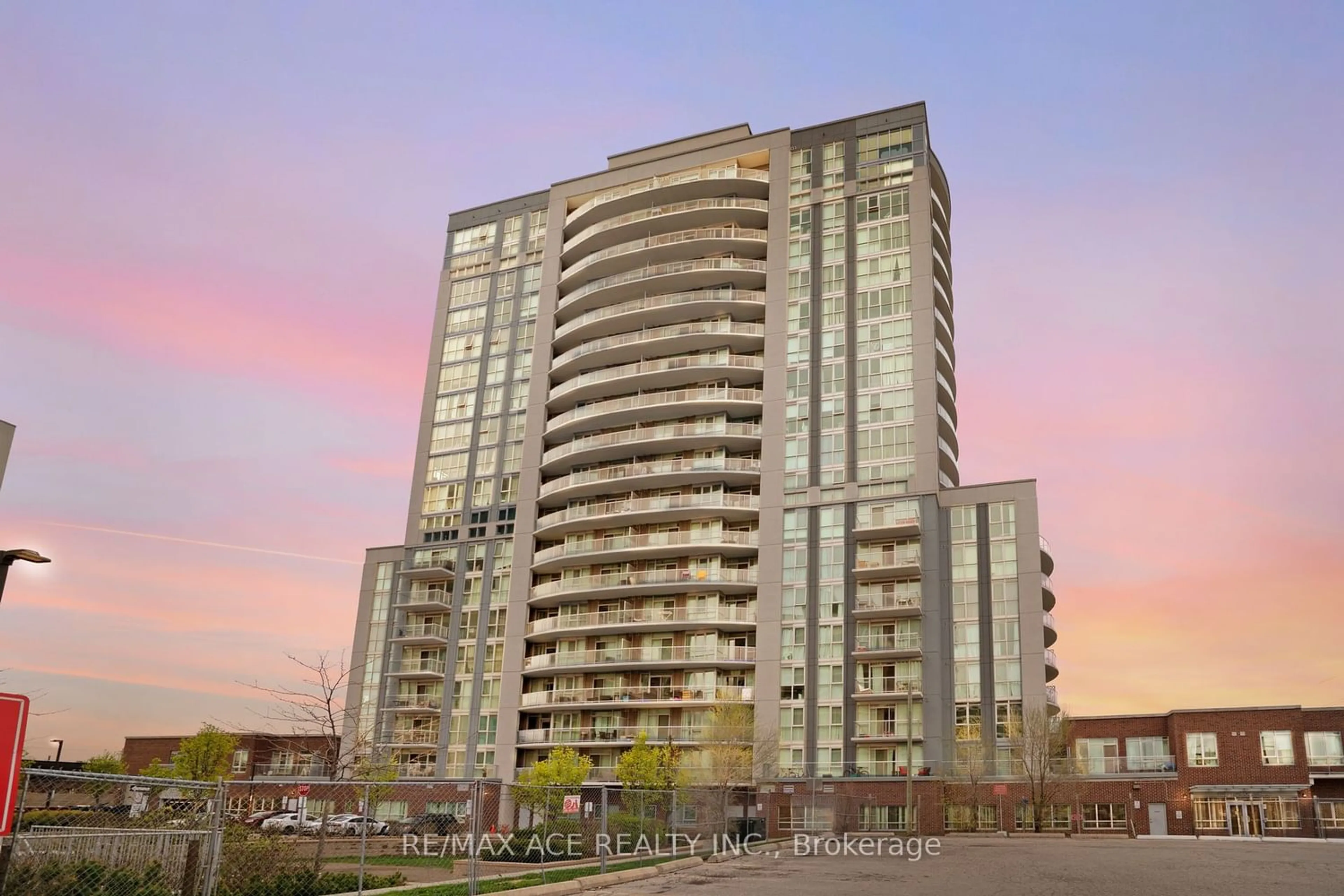 A pic from exterior of the house or condo for 1328 Birchmount Rd #2004, Toronto Ontario M1R 0B6