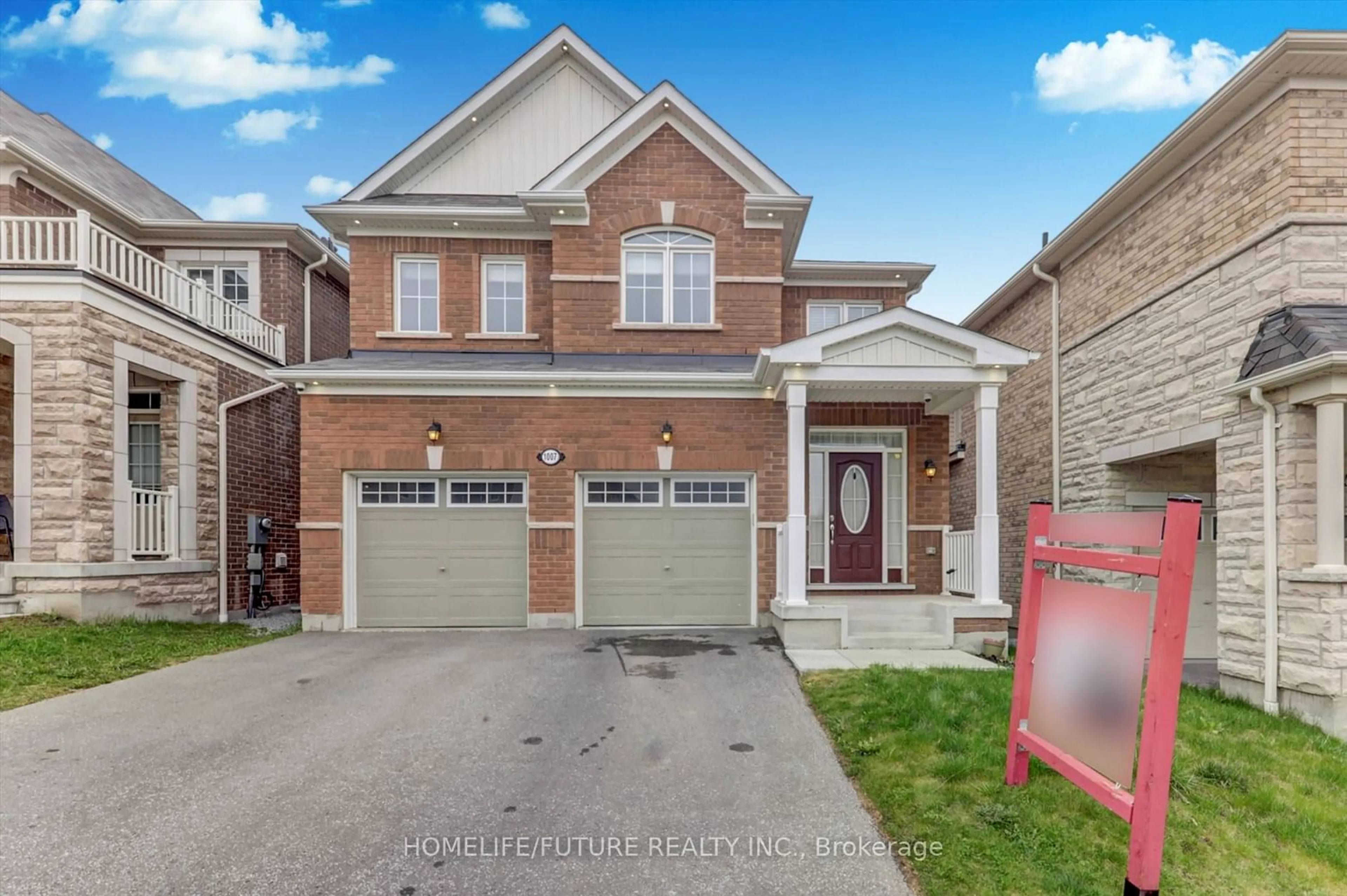 Frontside or backside of a home for 1007 Dragonfly Ave, Pickering Ontario L1X 0E9