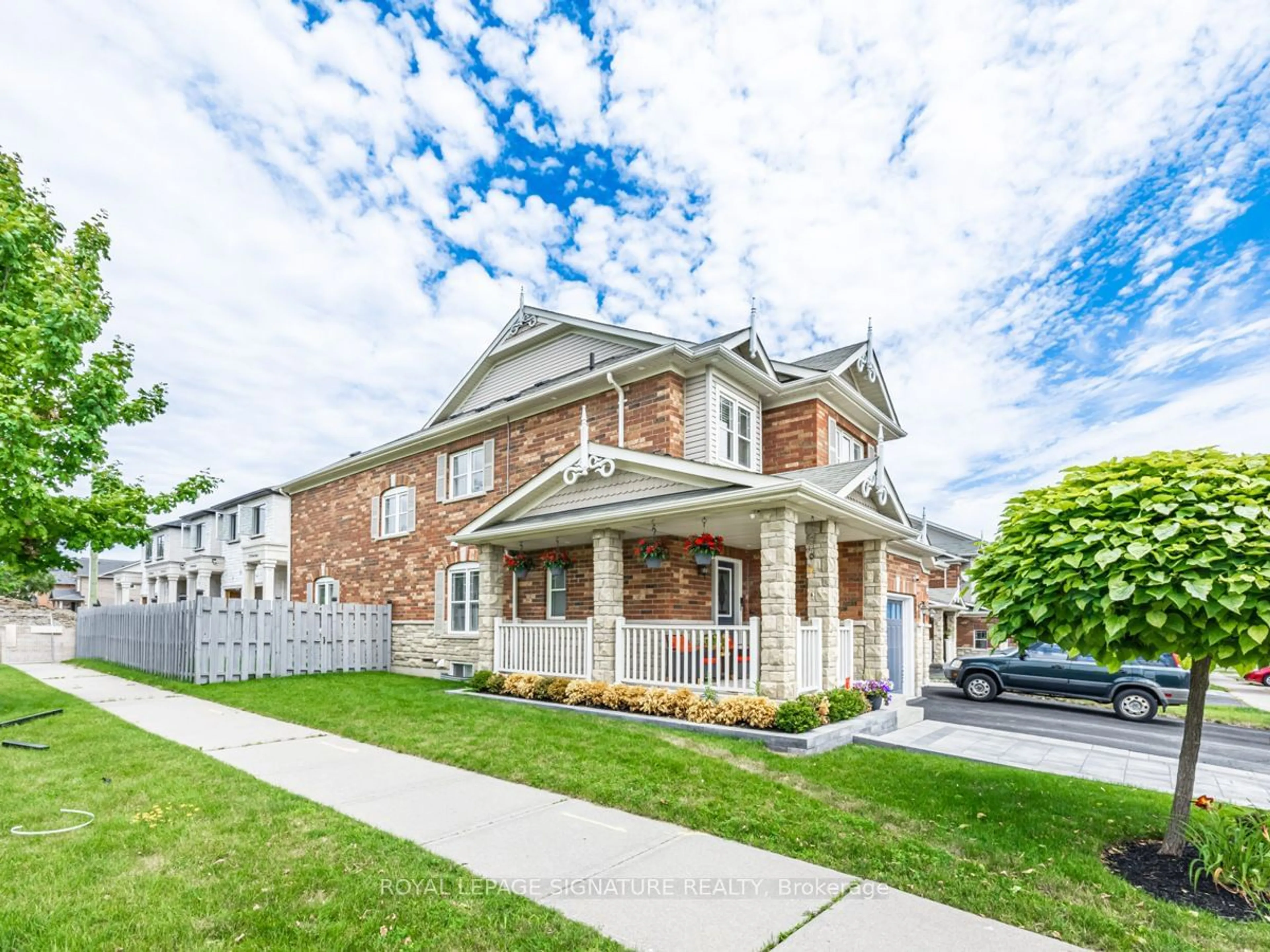 Home with brick exterior material for 141 Beer Cres, Ajax Ontario L1S 0B9