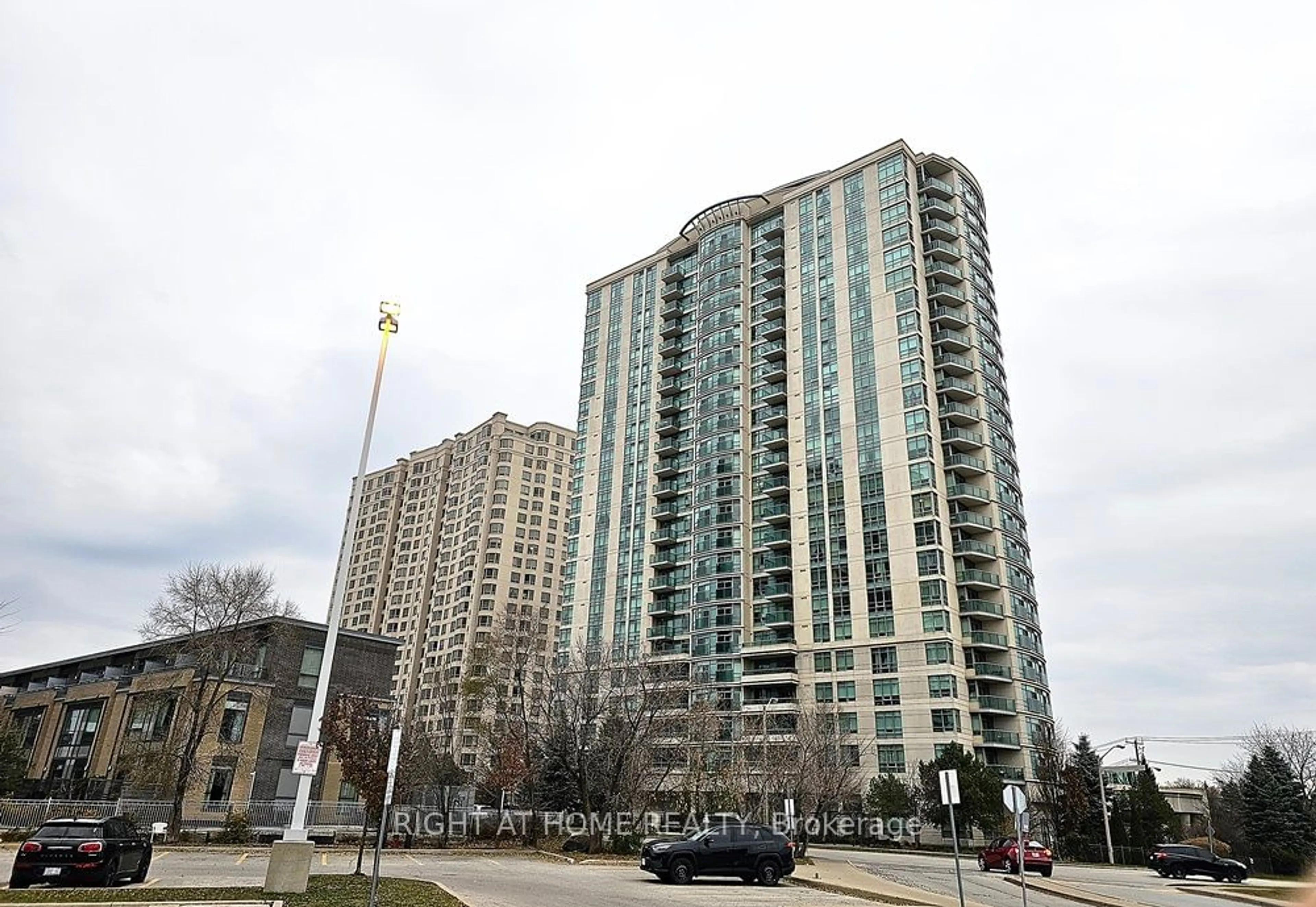 A pic from exterior of the house or condo for 238 Bonis Ave #2619, Toronto Ontario M1T 3W7