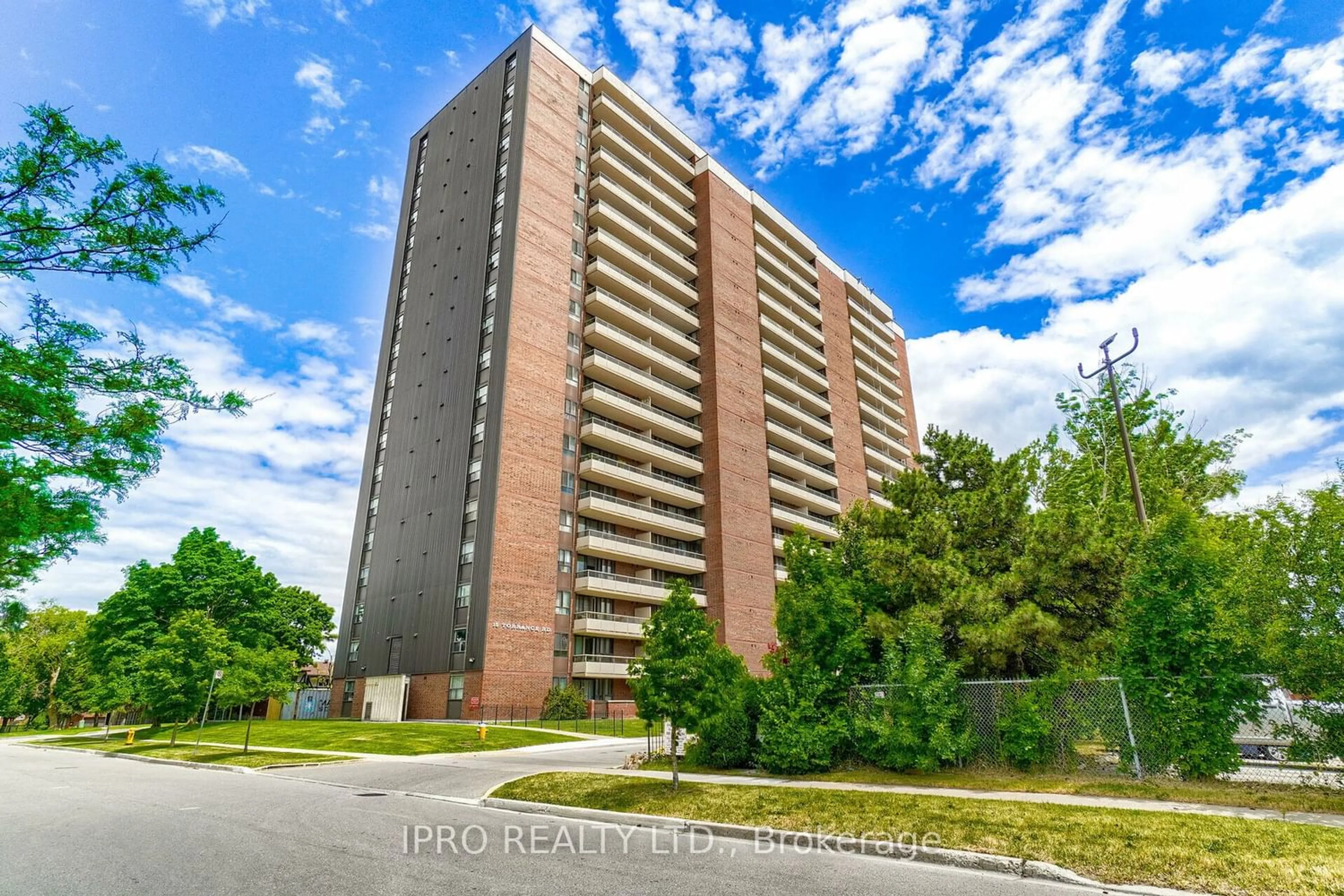 A pic from exterior of the house or condo for 15 Torrance Rd #1509, Toronto Ontario M1J 3K2