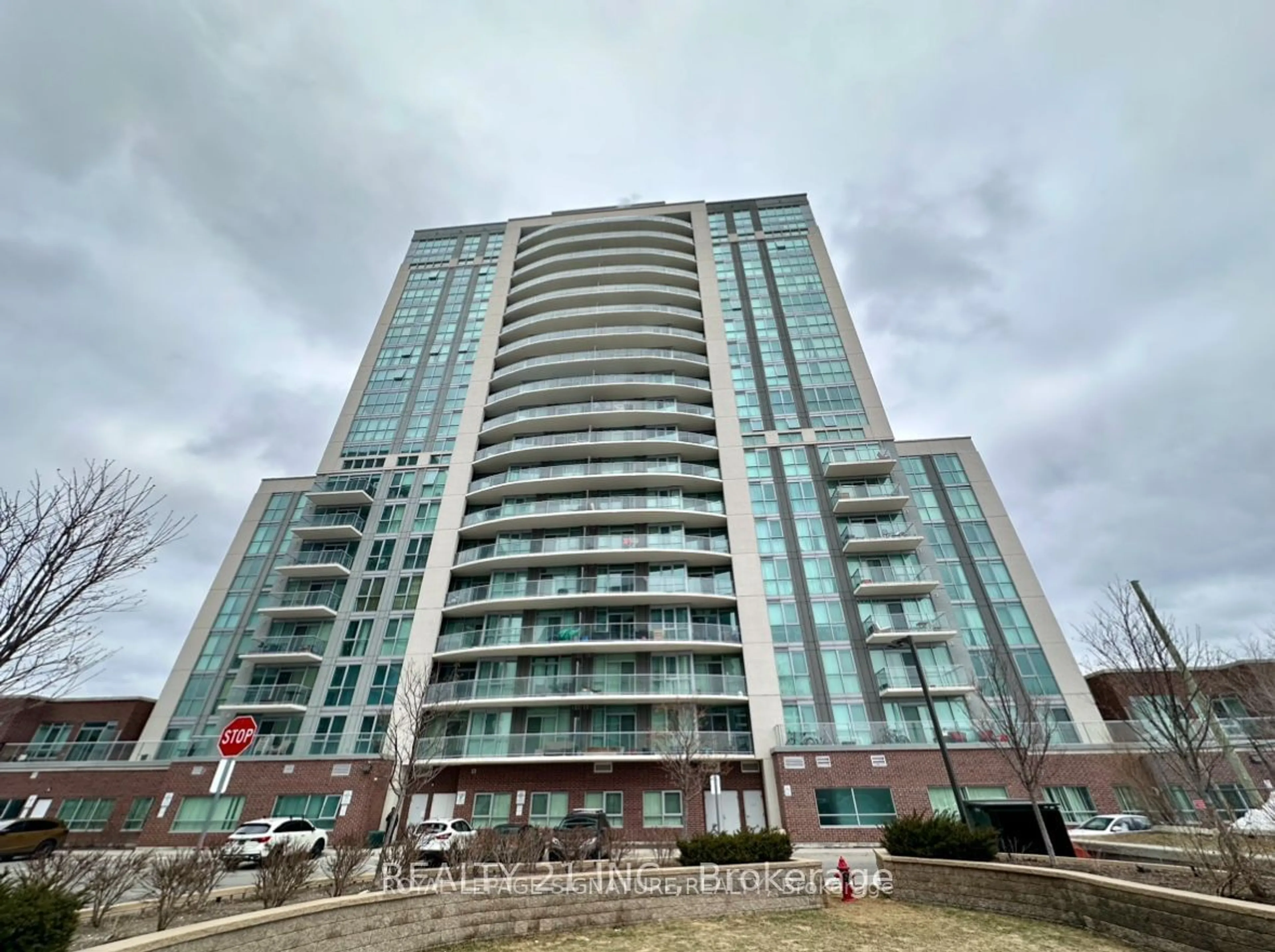 A pic from exterior of the house or condo for 1328 Birchmount Rd Rd #1106, Toronto Ontario M1R 0B6