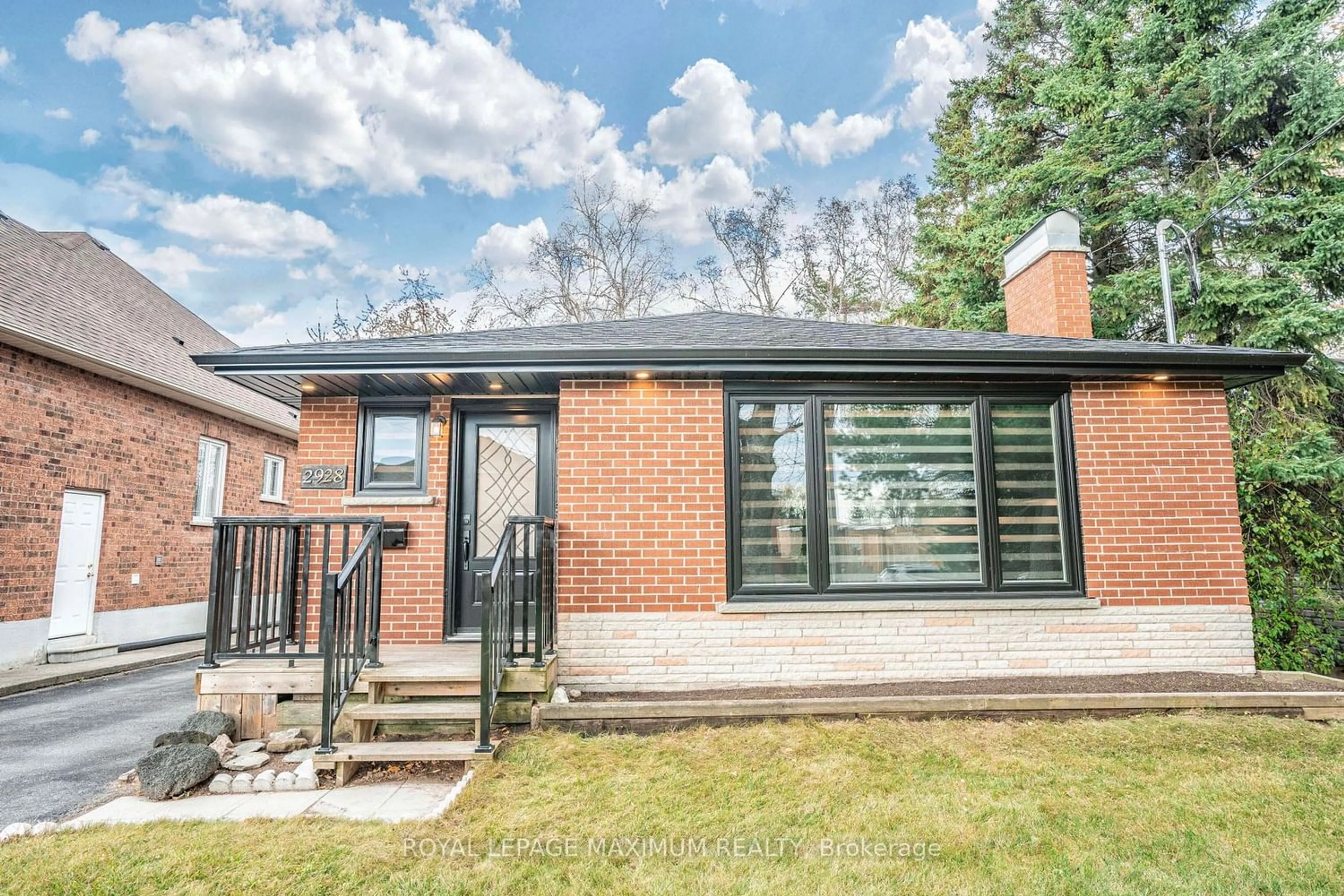Home with brick exterior material for 2928 Beachview St, Ajax Ontario L1S 1C7