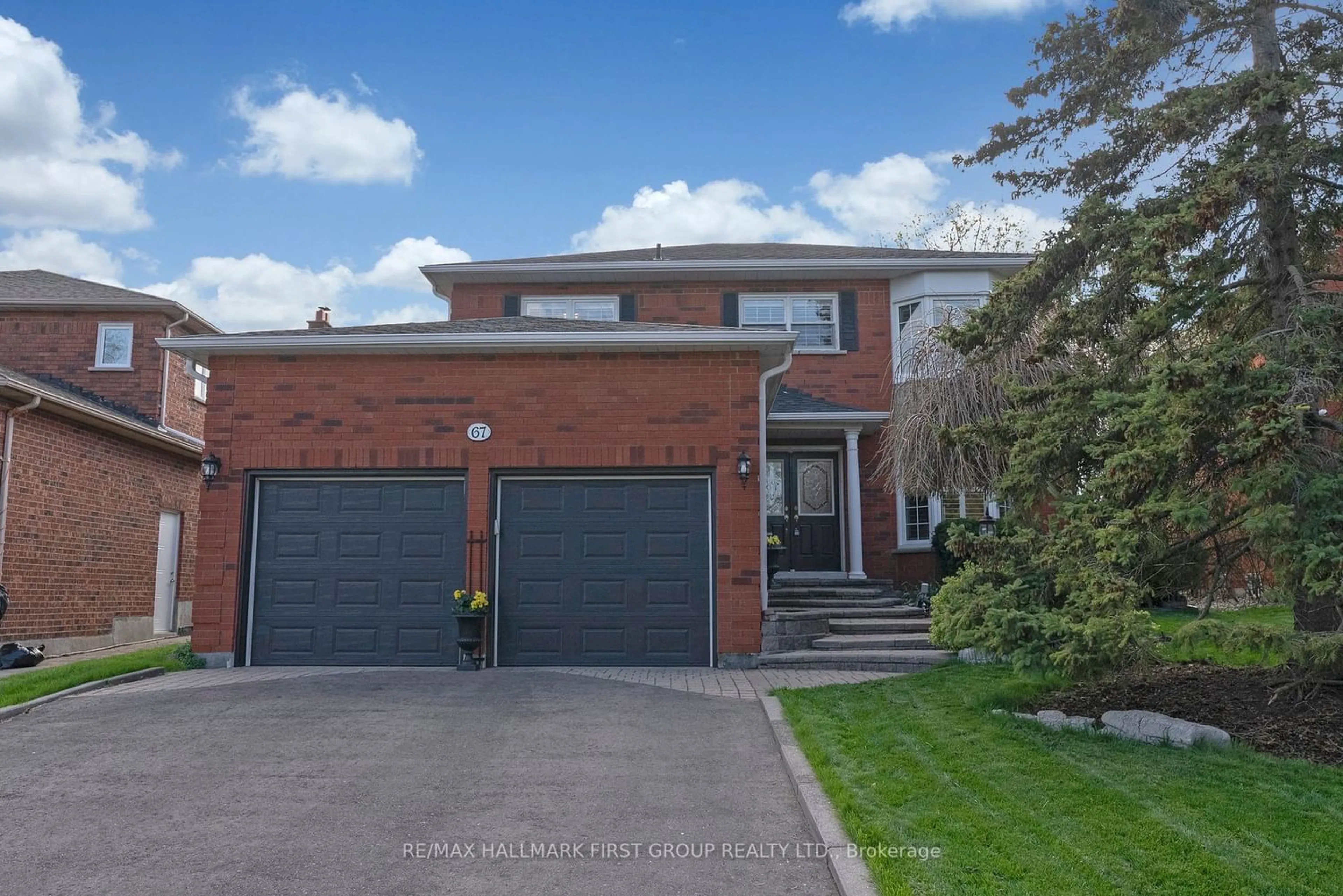 Frontside or backside of a home for 67 Kennett Dr, Whitby Ontario L1P 1L5