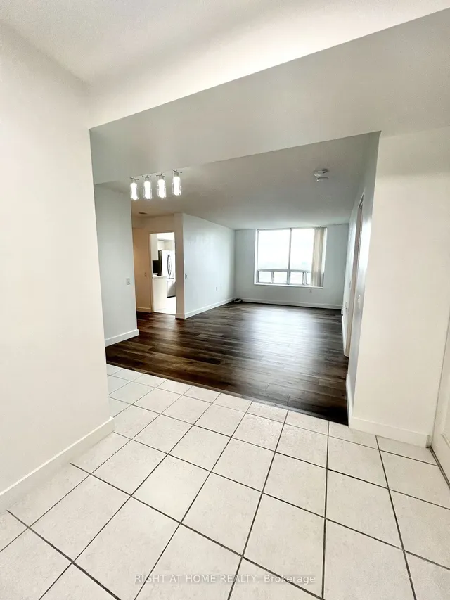 Additional property image - 2800 Warden Ave Unit 1004