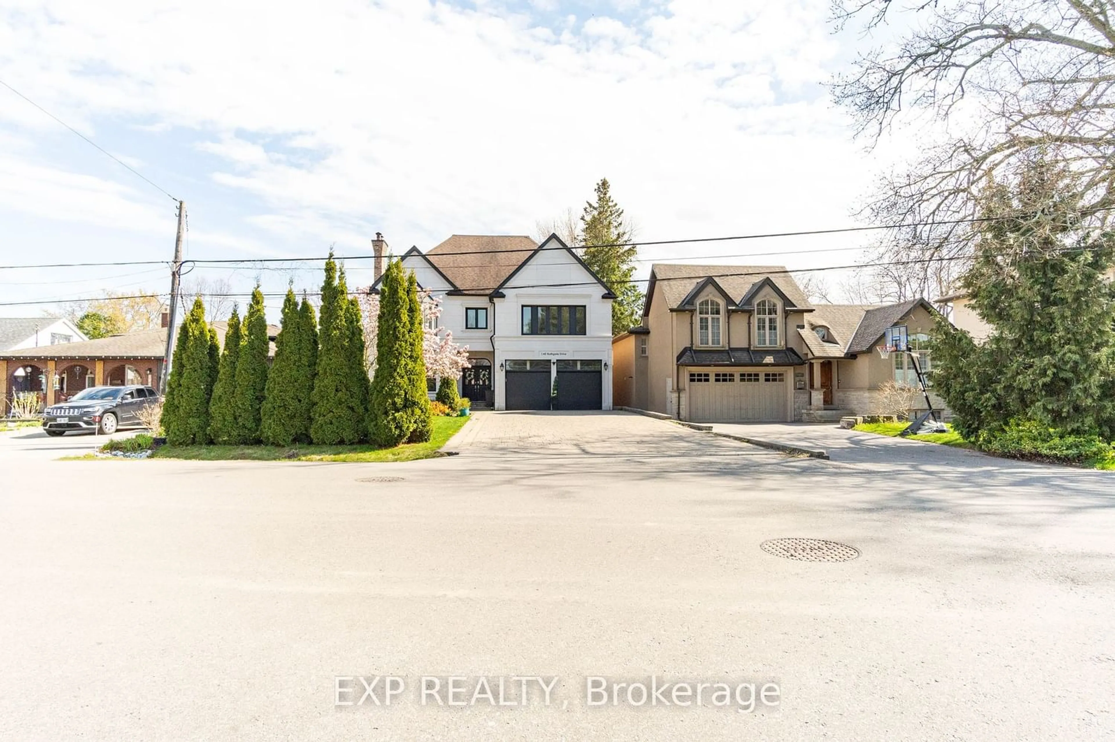 Frontside or backside of a home for 140 Bathgate Dr, Toronto Ontario M1C 1T5