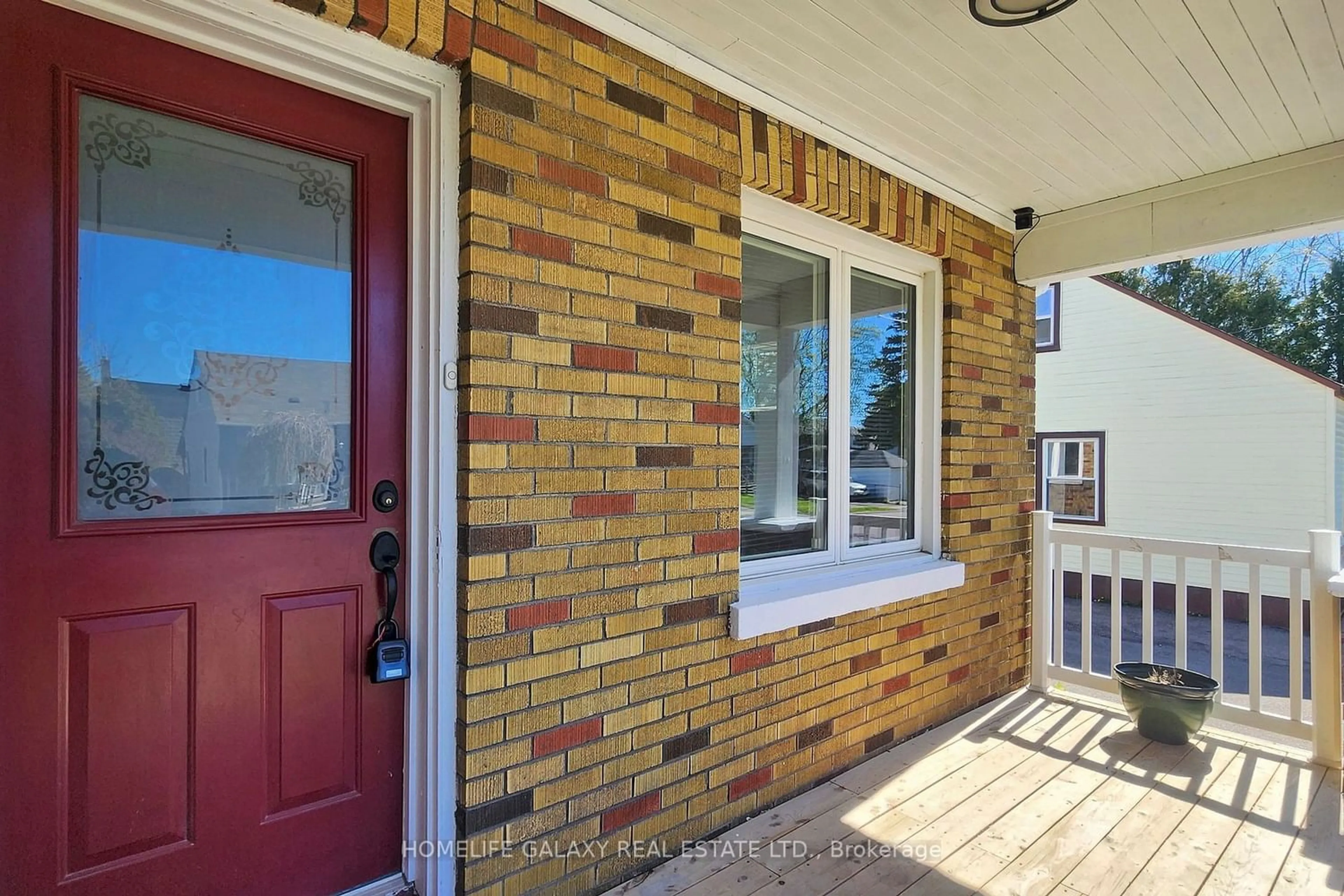 Home with brick exterior material for 221 Mitchell Ave, Oshawa Ontario L1H 2V7