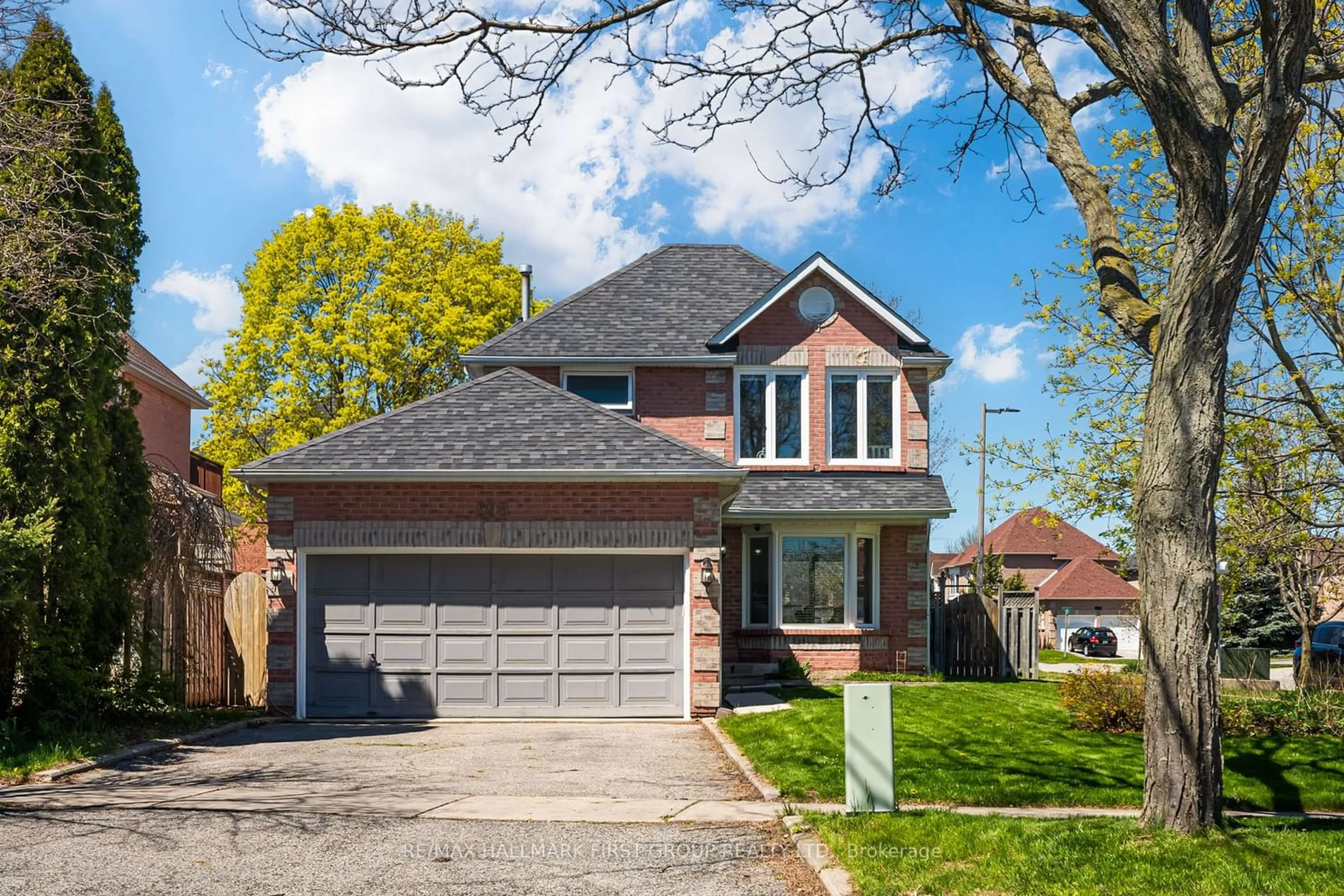 Home with brick exterior material for 698 Lamour Rd, Pickering Ontario L1V 6N9
